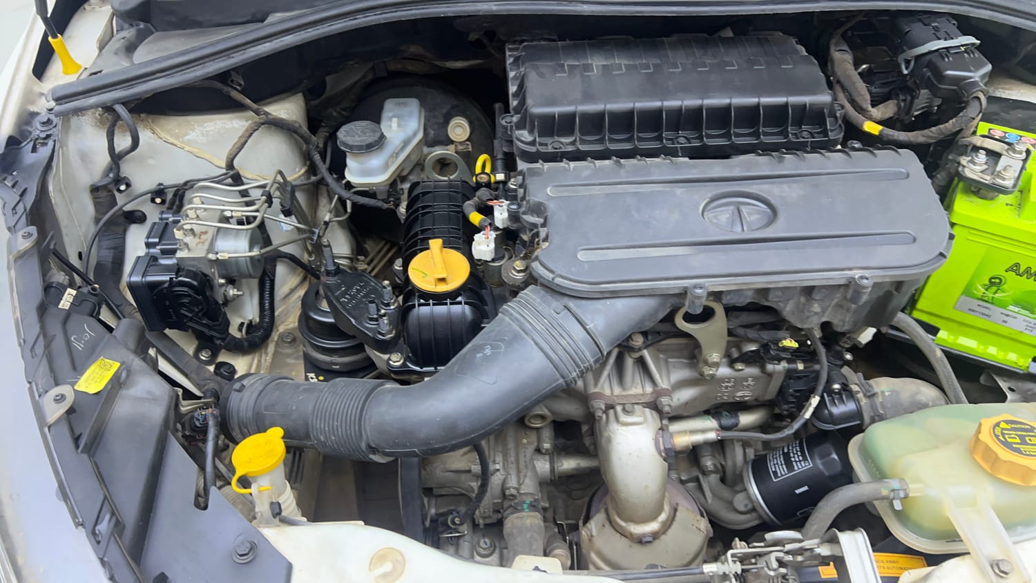 Used 2020 Tata Tigor XZ Plus Petrol Manual engine ENGINE RIGHT SIDE VIEW