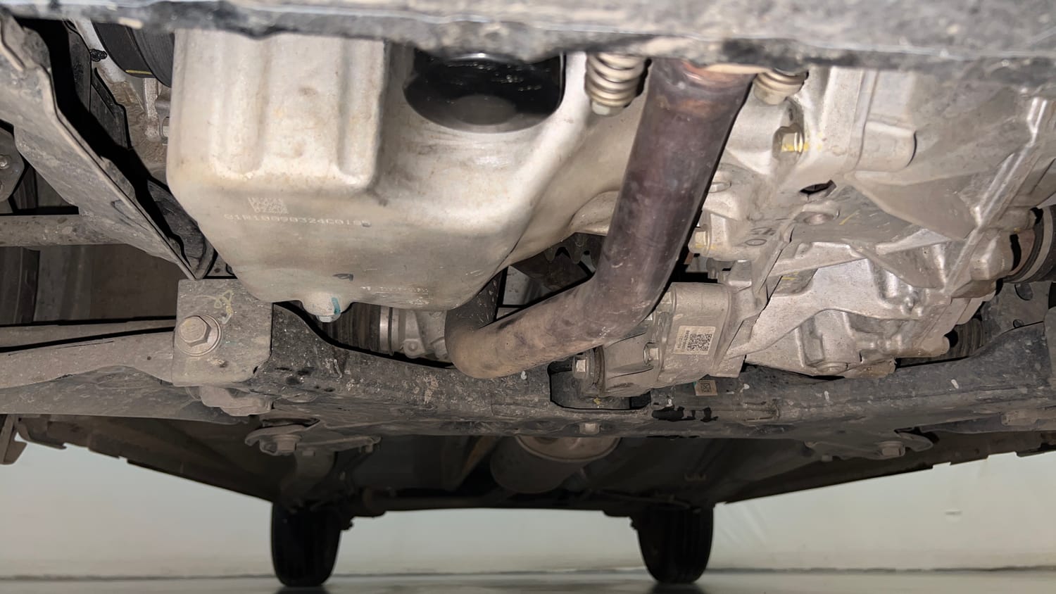 Used 2024 Maruti Suzuki S-Presso VXi Plus (O) AMT Petrol Automatic extra FRONT LEFT UNDERBODY VIEW