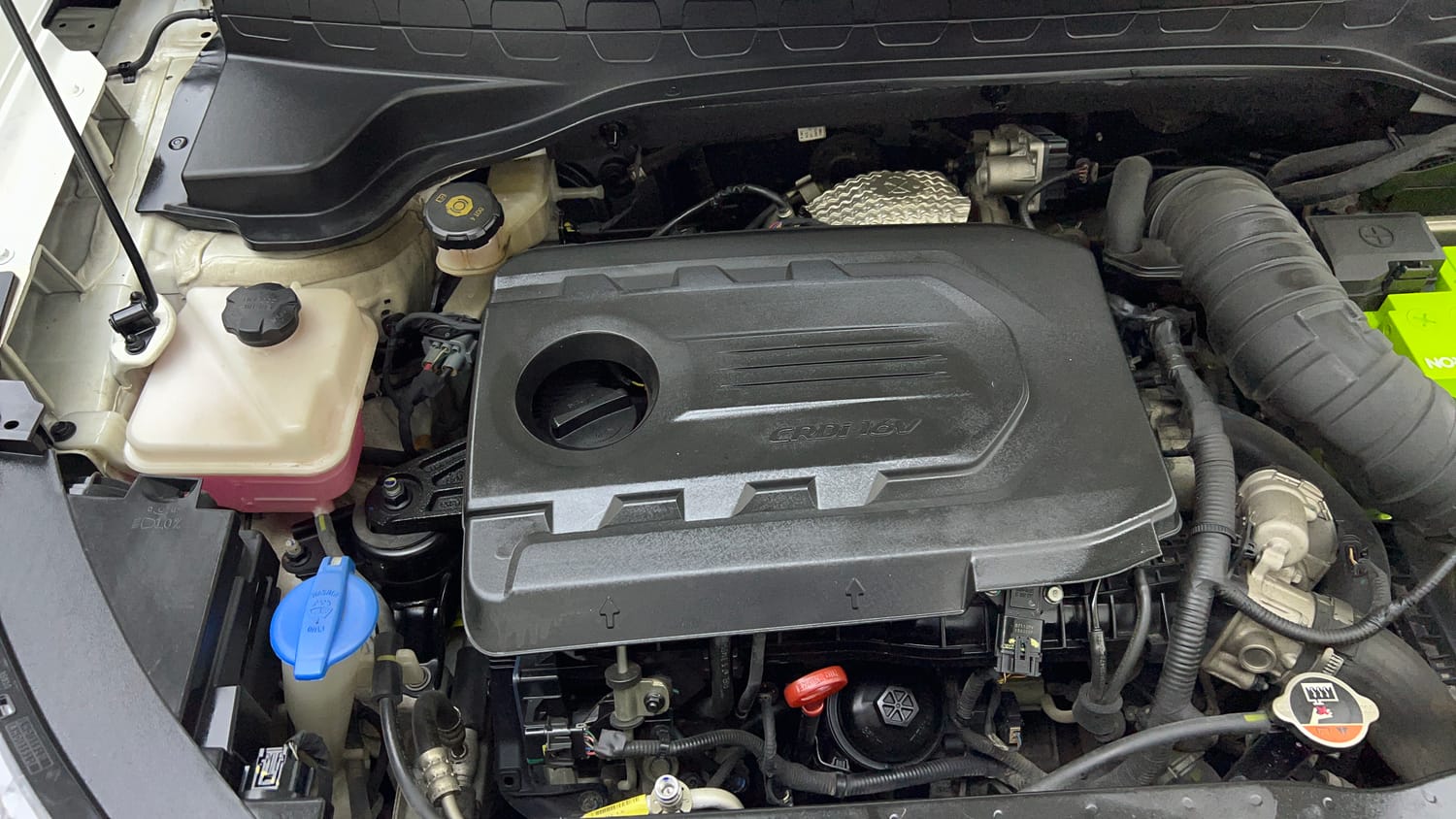 Used 2021 Kia Sonet GTX Plus 1.5 AT Diesel Automatic engine ENGINE RIGHT SIDE VIEW