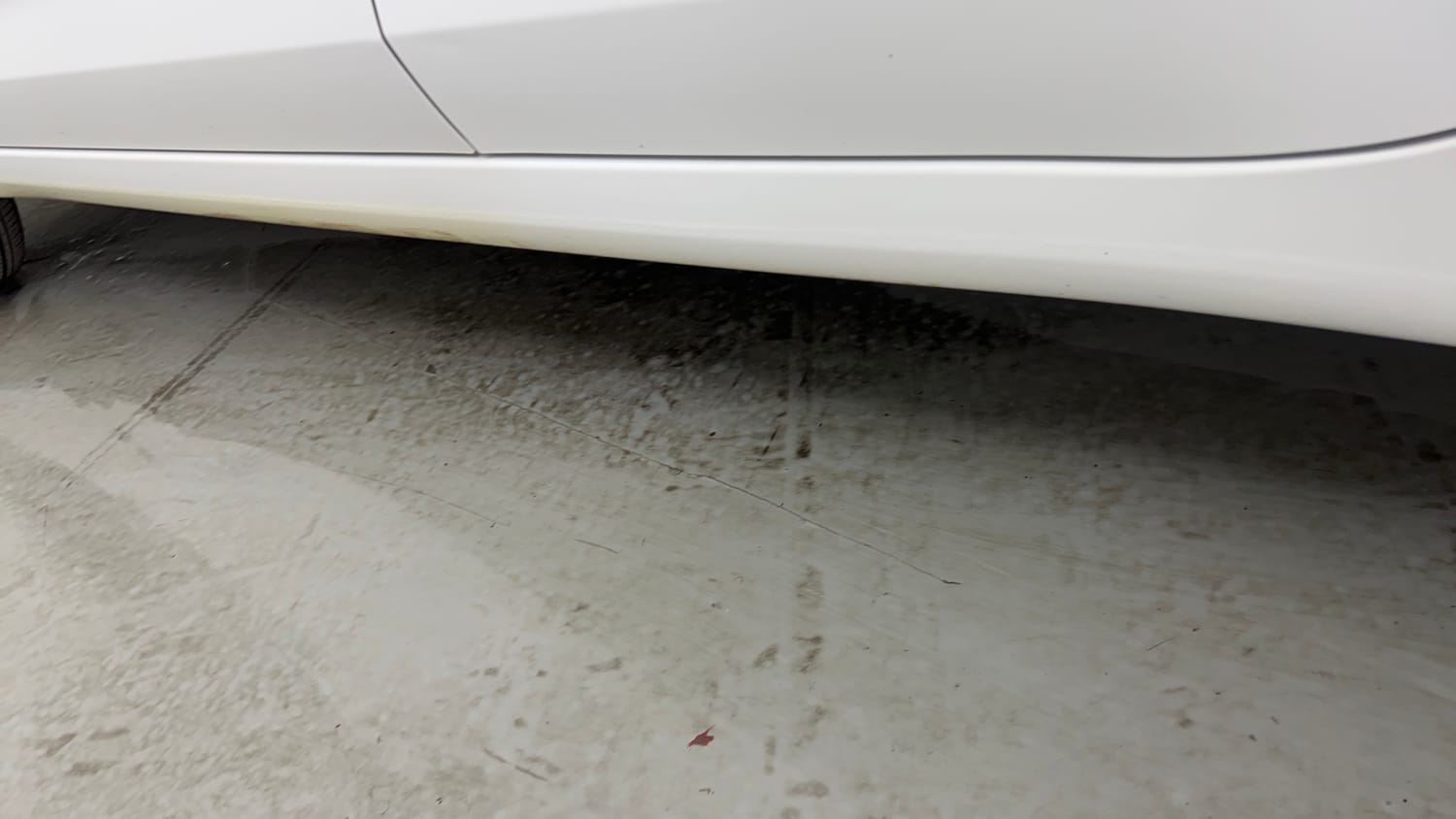 Used 2020 Hyundai Aura SX Plus 1.2 AMT Petrol Petrol Automatic dents MINOR SCRATCH