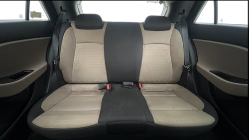 Used 2015 Hyundai Elite i20 Sportz 1.2 (O) Petrol Manual interior REAR SEAT CONDITION VIEW