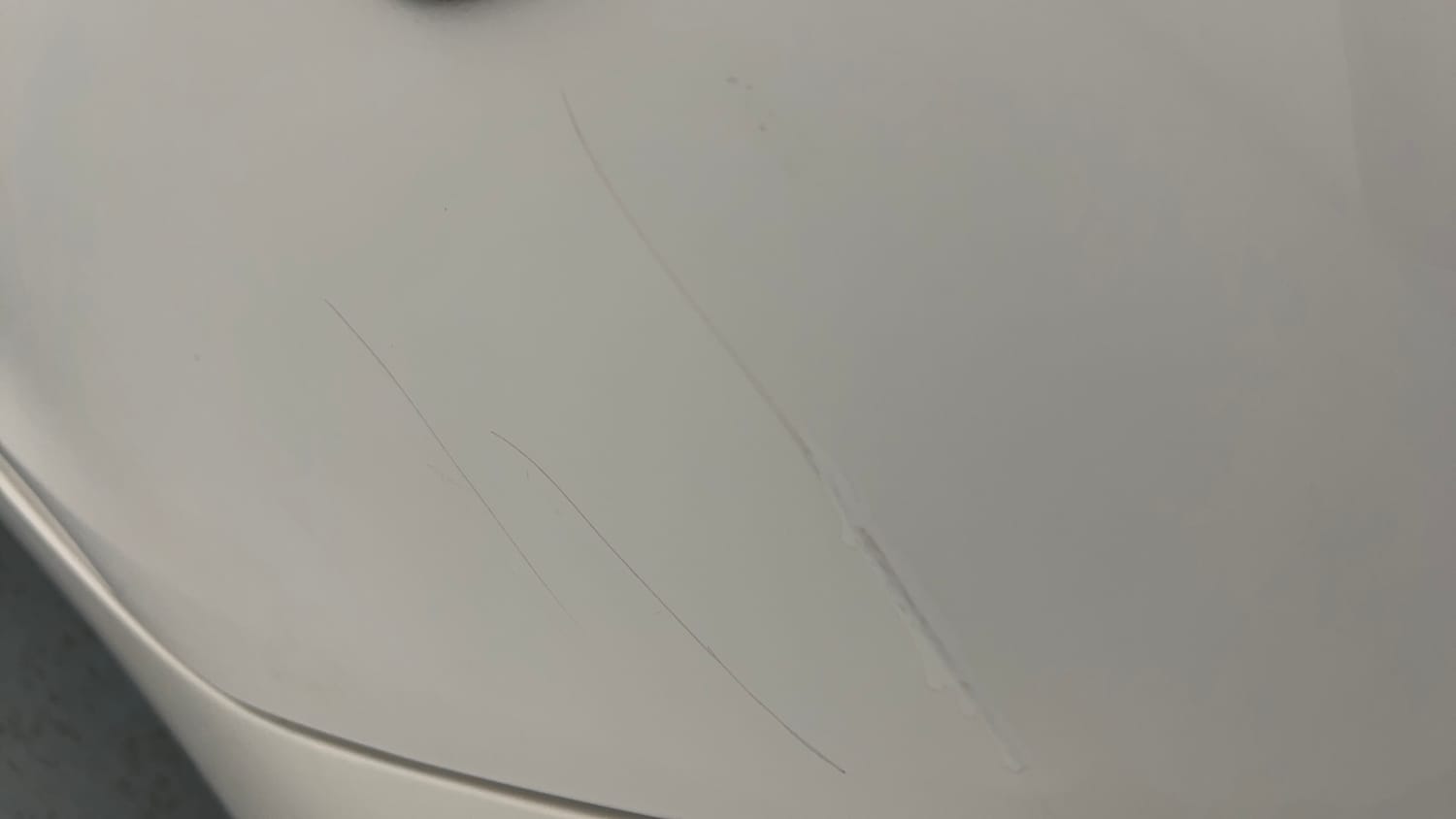Used 2018 Hyundai Eon Era + AirBag Petrol Manual dents MINOR DENT
