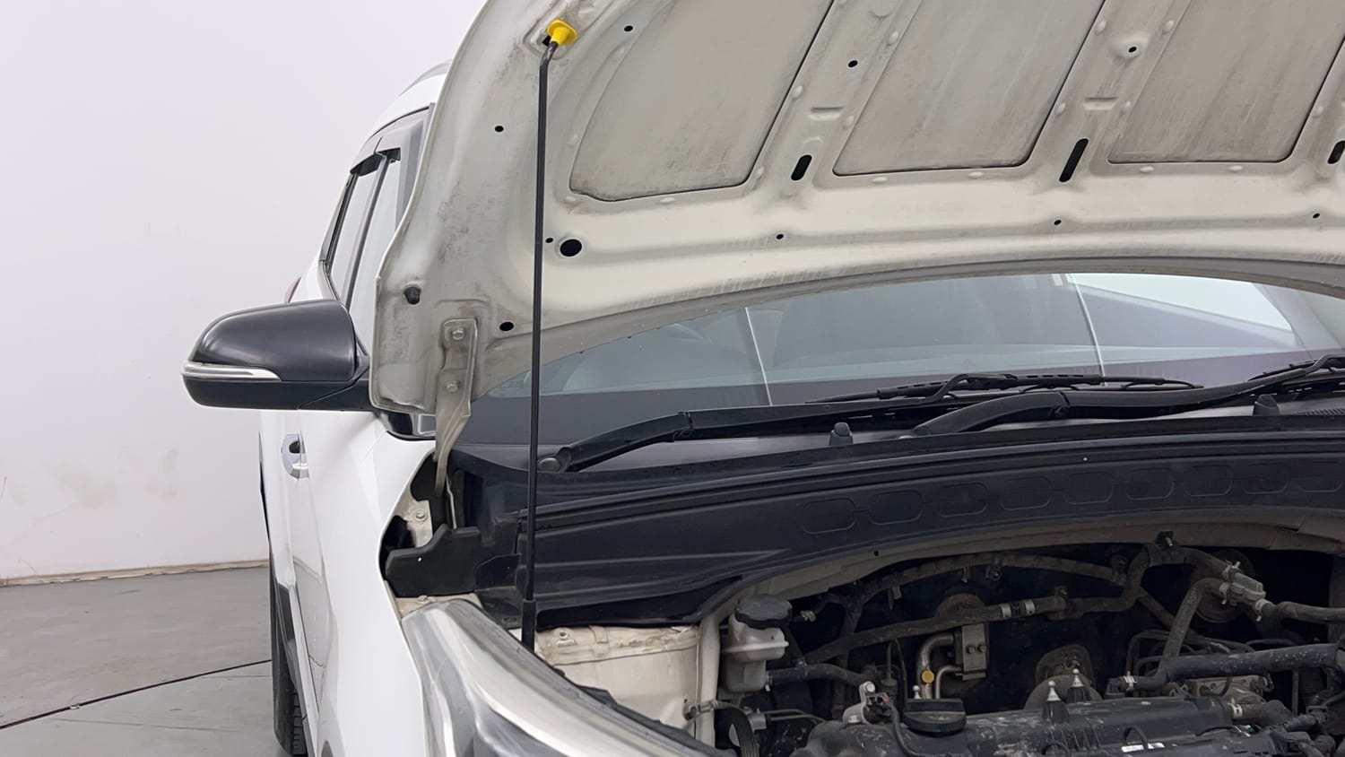 Used 2019 Hyundai Creta SX 1.6 Petrol Petrol Manual engine ENGINE RIGHT SIDE HINGE & APRON VIEW
