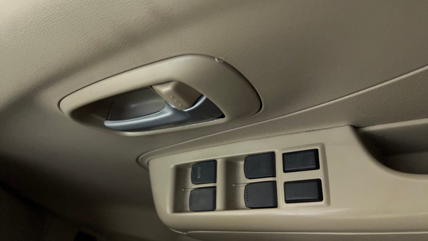 Used 2013 Maruti Suzuki A-Star Vxi (ABS) AT Petrol Automatic top_features Power windows