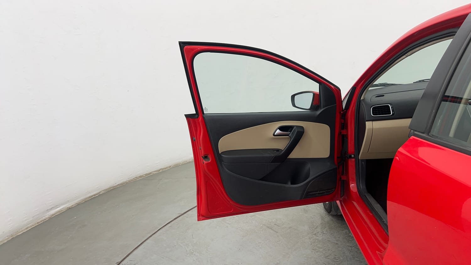 Used 2016 Volkswagen Polo Highline1.2L (P) Petrol Manual interior LEFT FRONT DOOR OPEN VIEW