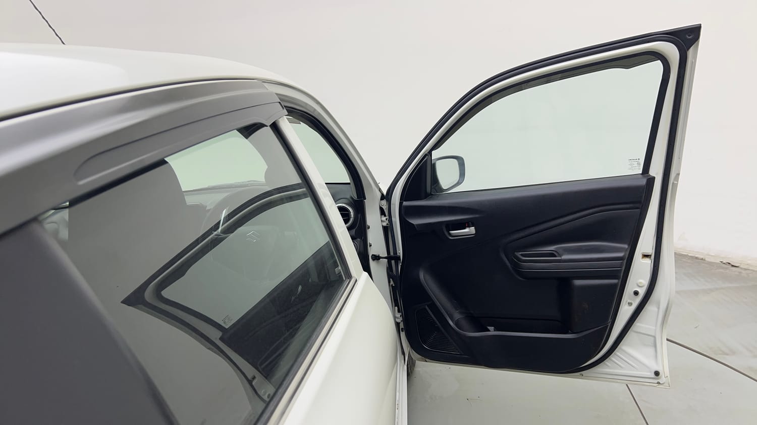 Used 2022 Maruti Suzuki Celerio VXi CNG Cng Manual interior RIGHT FRONT DOOR OPEN VIEW