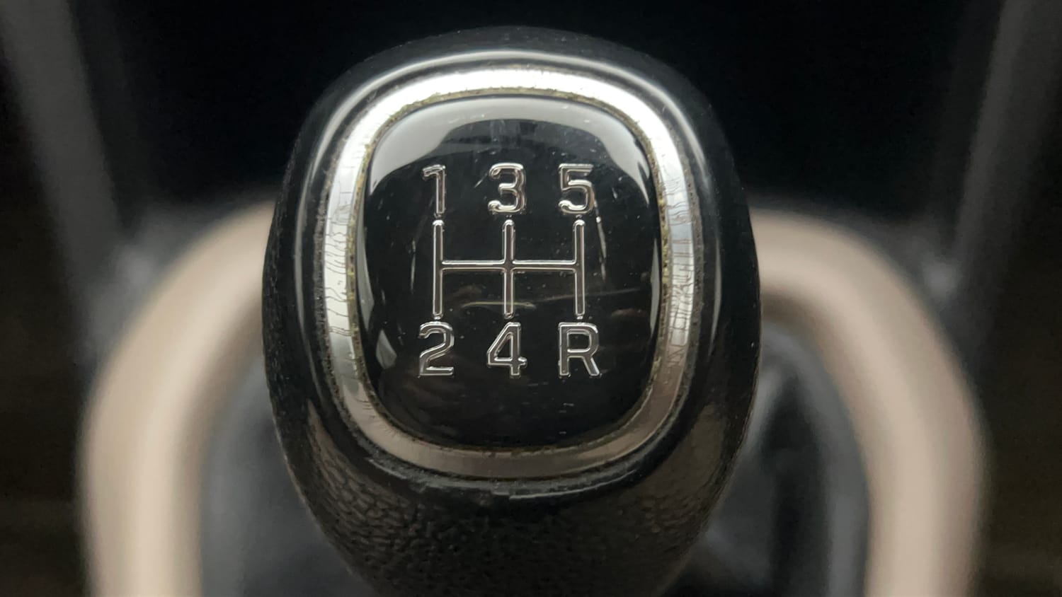 Used 2015 Hyundai Grand i10 Sportz 1.2 Kappa VTVT Petrol Manual interior GEAR  KNOB VIEW