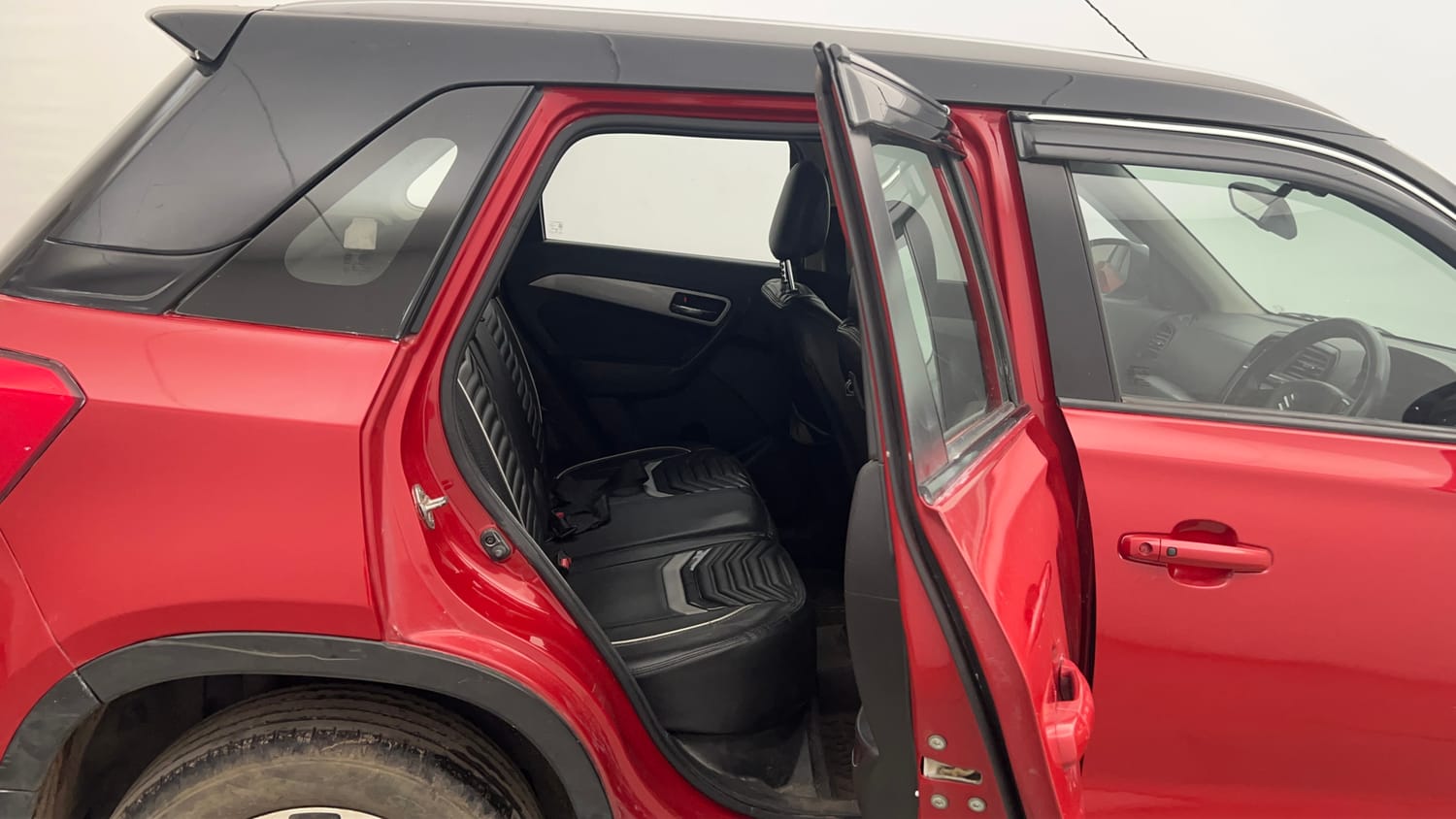 Used 2022 Maruti Suzuki Vitara Brezza [2020-2022] ZXI Plus Dual Tone Petrol Manual interior RIGHT SIDE REAR DOOR CABIN VIEW