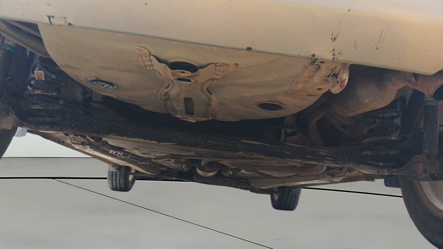 Used 2020 Maruti Suzuki Swift ZXi Petrol Manual extra REAR RIGHT UNDERBODY VIEW