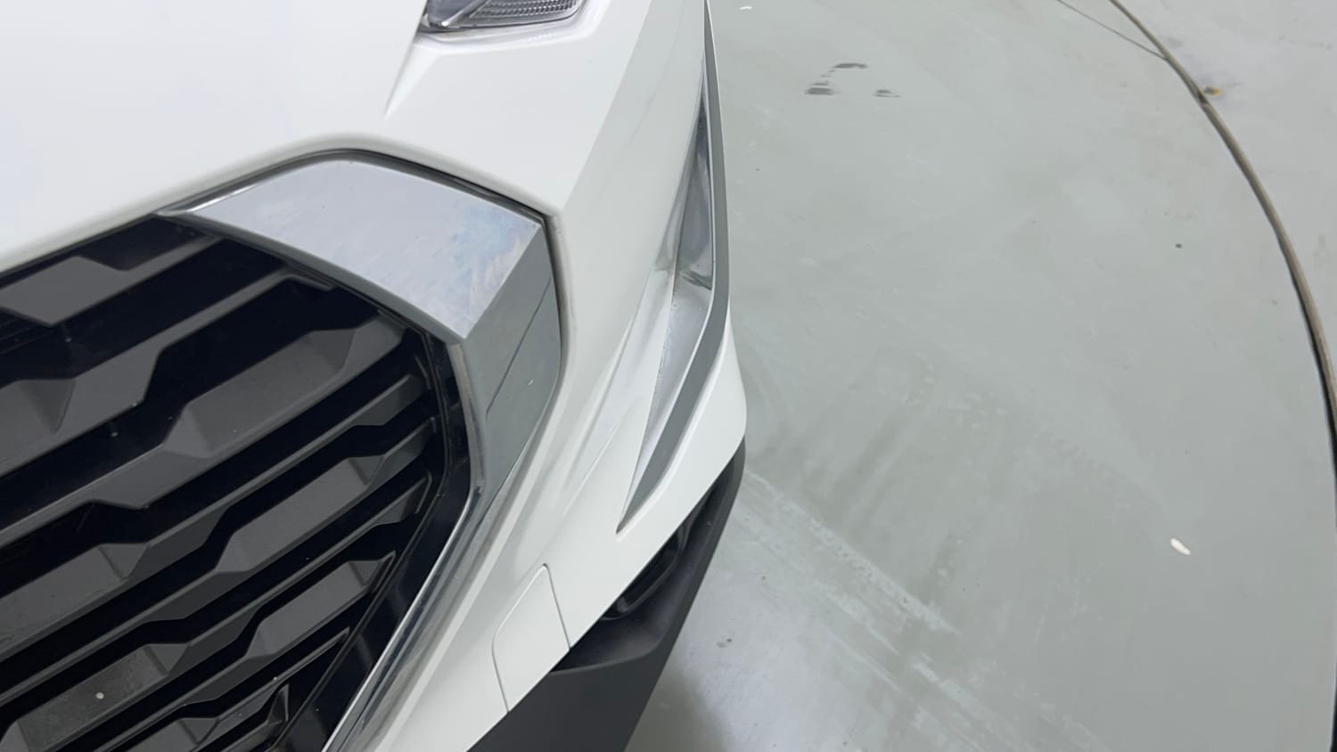 Used 2023 Nissan Magnite XL Petrol Manual dents MINOR SCRATCH