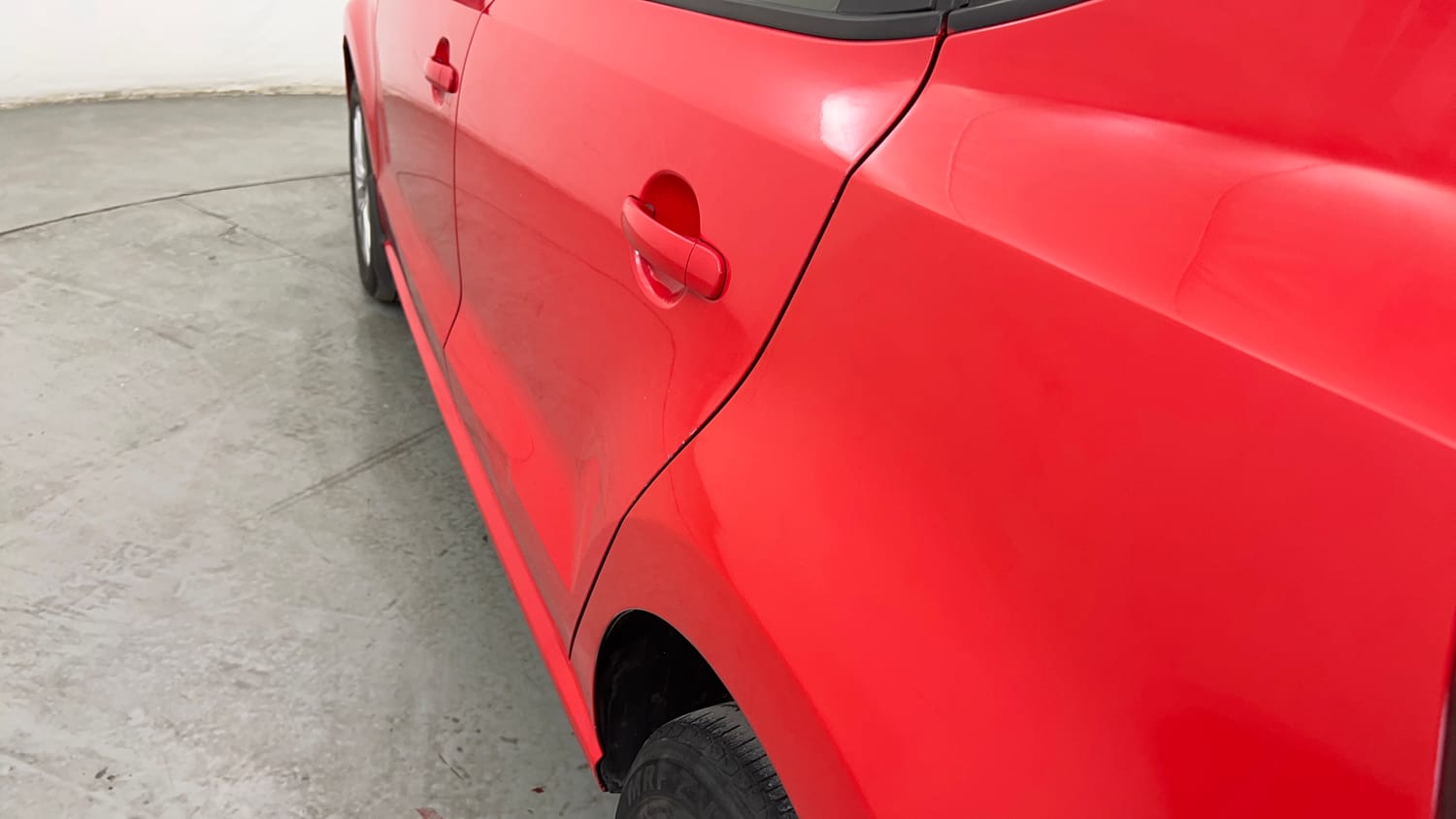 Used 2016 Volkswagen Polo Highline1.2L (P) Petrol Manual dents MINOR SCRATCH
