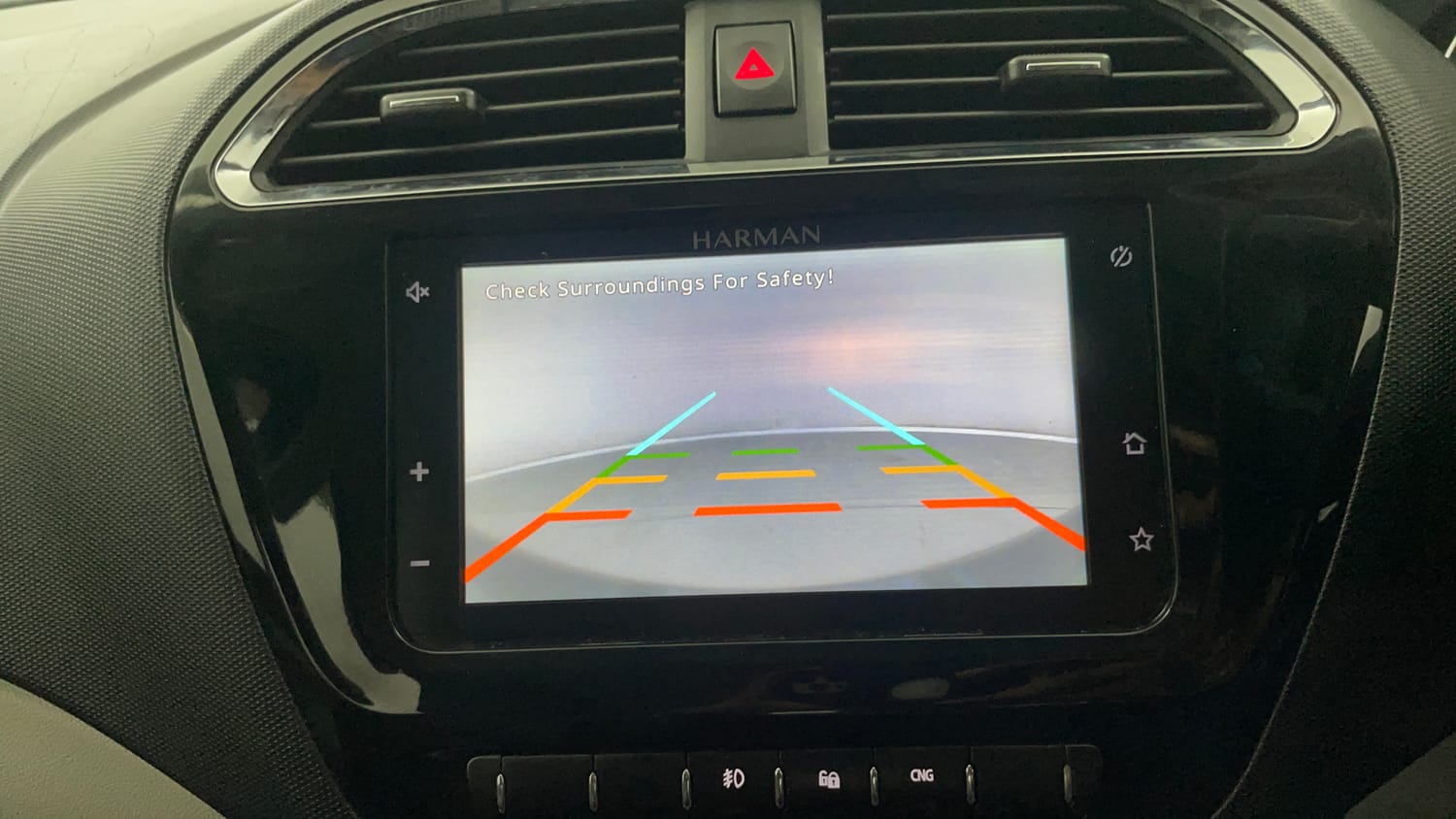 Used 2022 Tata Tiago Revotron XZ Plus Cng (outside fitted) Cng Manual top_features Rear camera