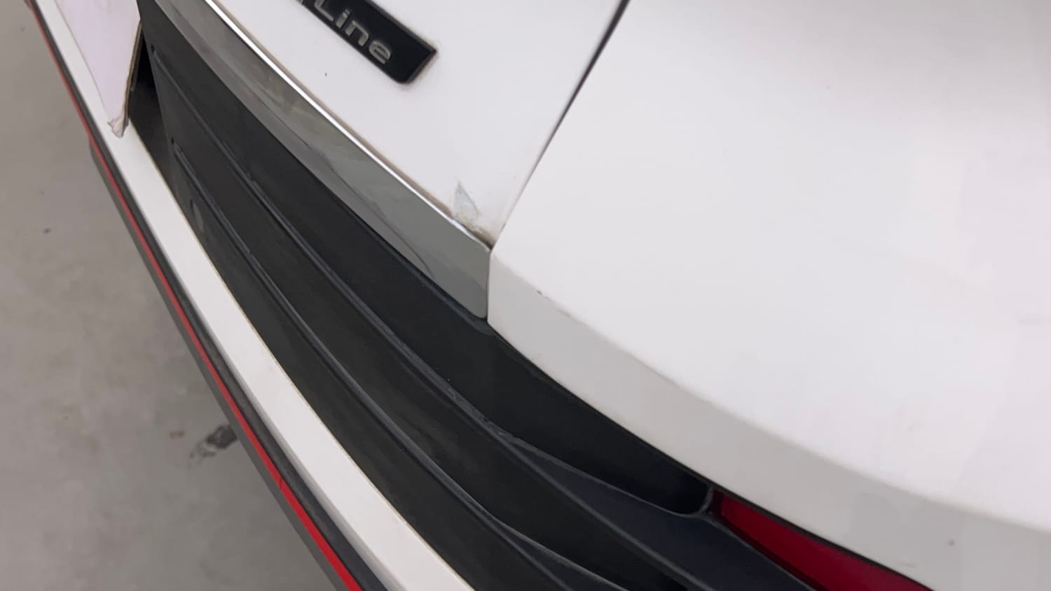 Used 2024 Hyundai Venue N-Line N8 DCT Petrol Automatic dents MINOR SCRATCH