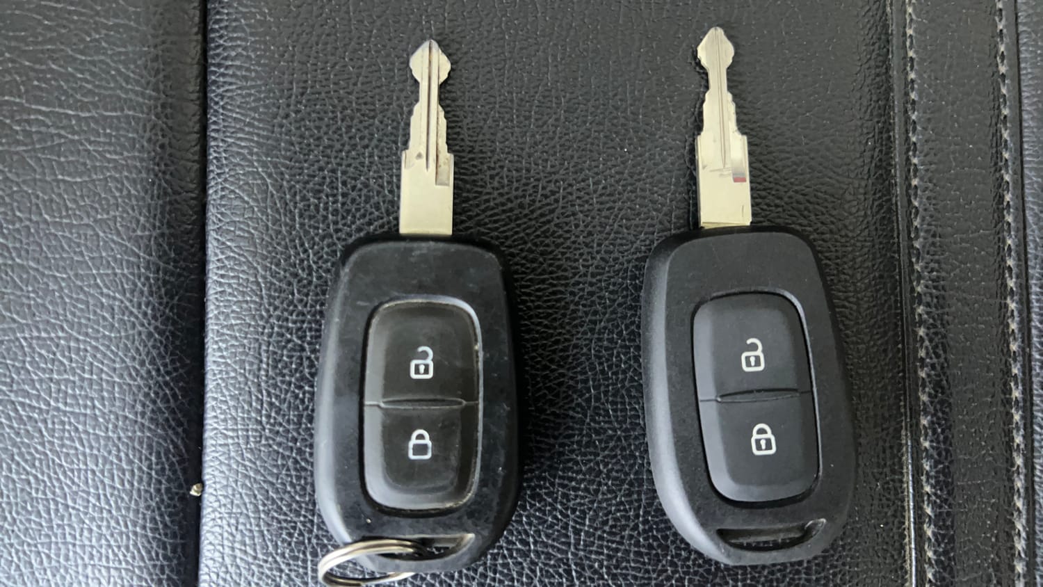 Used 2017 Renault Duster 85 PS RXS 4X2 MT Diesel Diesel Manual extra CAR KEY VIEW