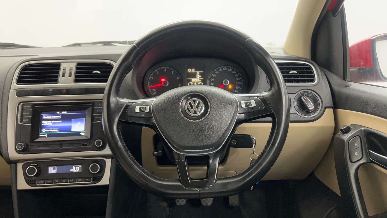 Used 2016 Volkswagen Polo Highline1.2L (P) Petrol Manual interior STEERING VIEW