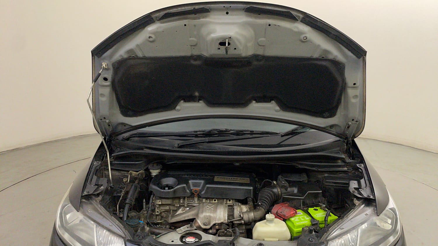 Used 2016 Honda Jazz VX Diesel Diesel Manual engine ENGINE & BONNET OPEN FRONT VIEW