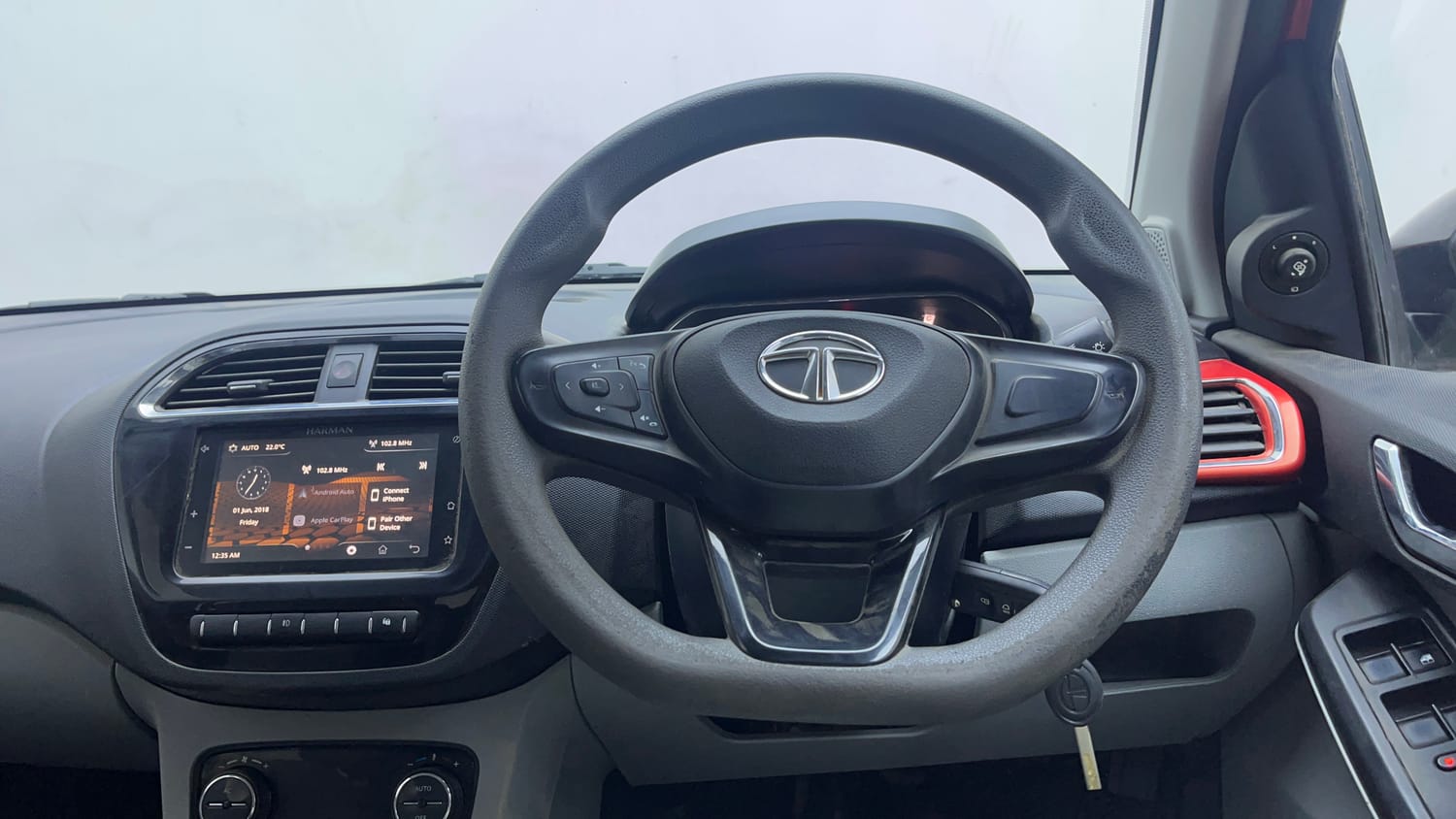Used 2021 Tata Tiago XZA Plus Petrol Automatic interior STEERING VIEW