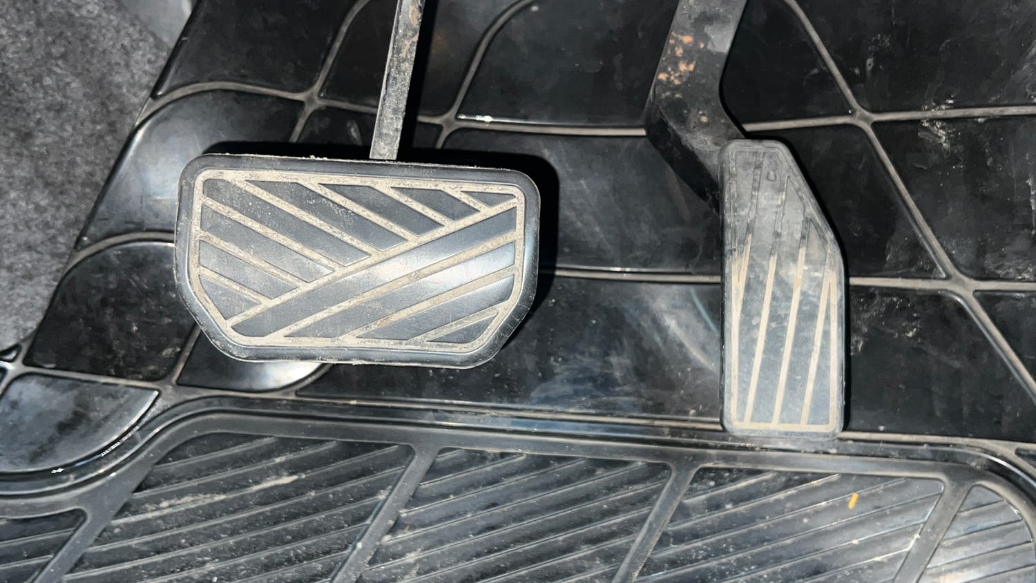 Used 2017 Maruti Suzuki Celerio ZXI (O) AMT Petrol Automatic interior PEDALS VIEW