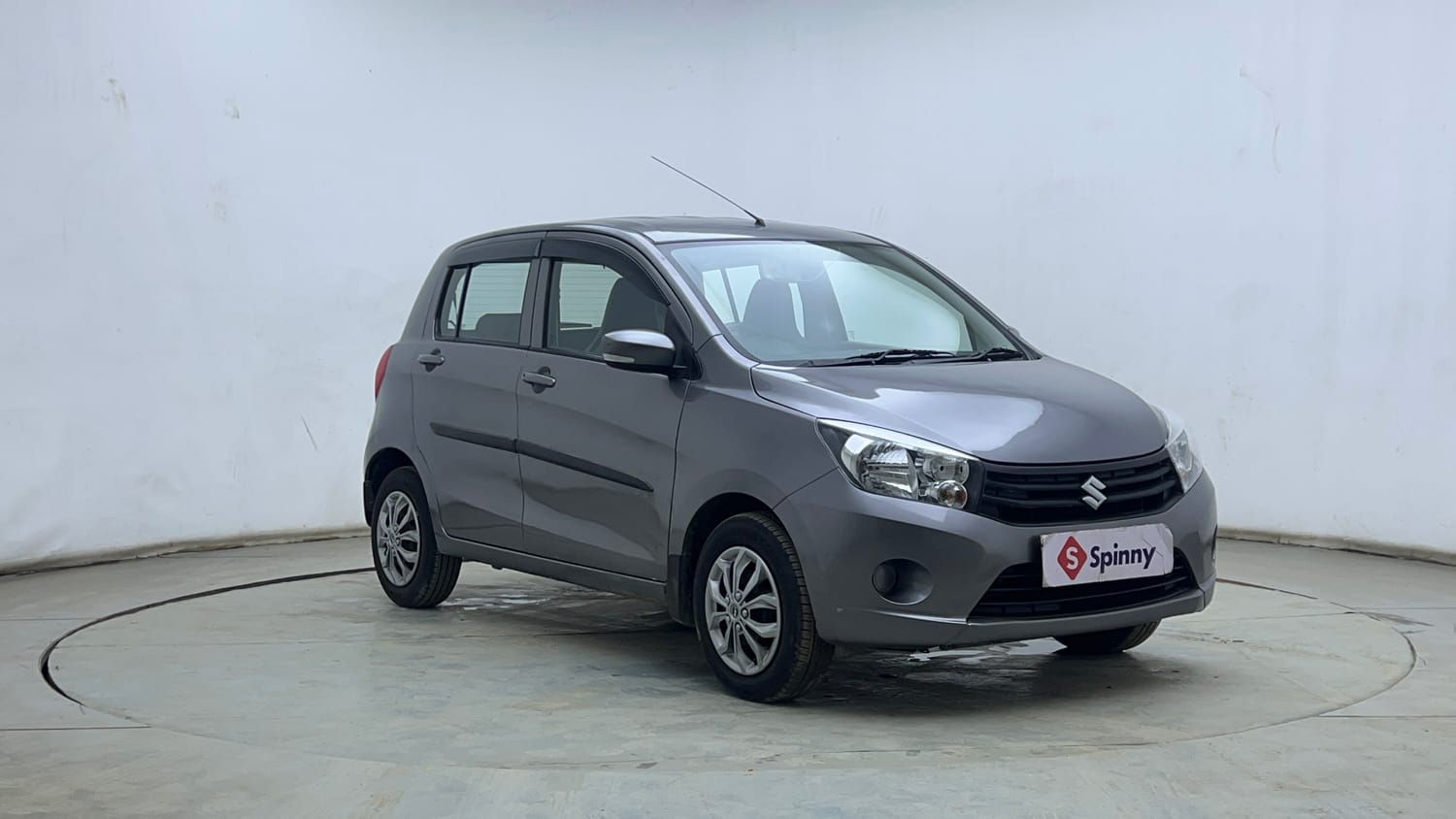 Used 2017 Maruti Suzuki Celerio ZXi AMT Petrol Automatic exterior RIGHT FRONT CORNER VIEW