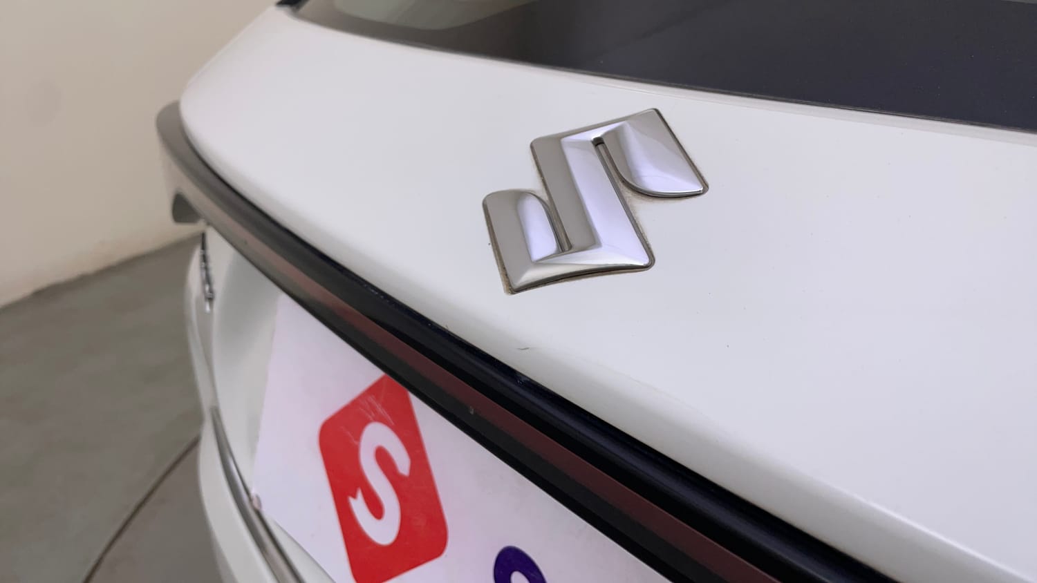 Used 2023 Maruti Suzuki Fronx Delta Plus 1.2L AGS Petrol Automatic dents MINOR SCRATCH