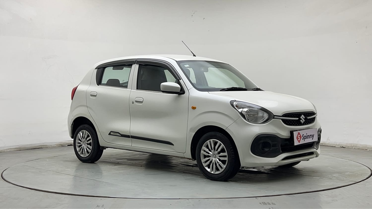 Used 2022 Maruti Suzuki Celerio VXi CNG Cng Manual exterior RIGHT FRONT CORNER VIEW