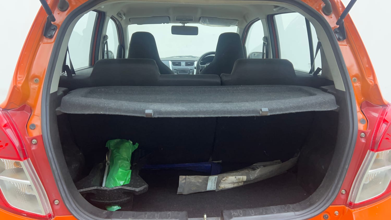 Used 2019 Maruti Suzuki Celerio X ZXi Petrol Manual interior DICKY INSIDE VIEW