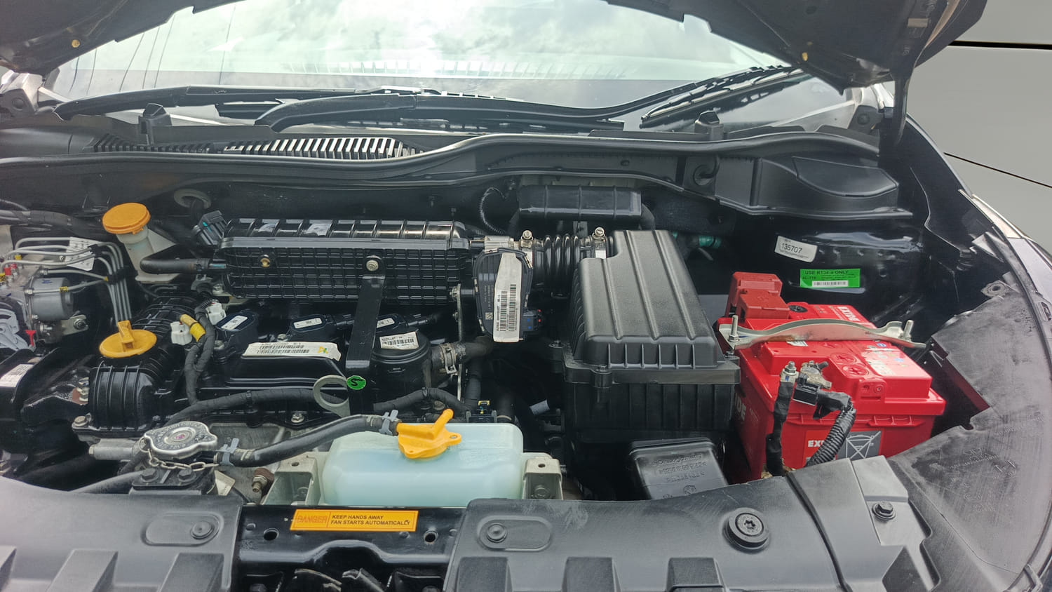 Used 2023 Tata Altroz XZA Plus (S) Dark Edition Petrol Automatic engine ENGINE LEFT SIDE HINGE & APRON VIEW