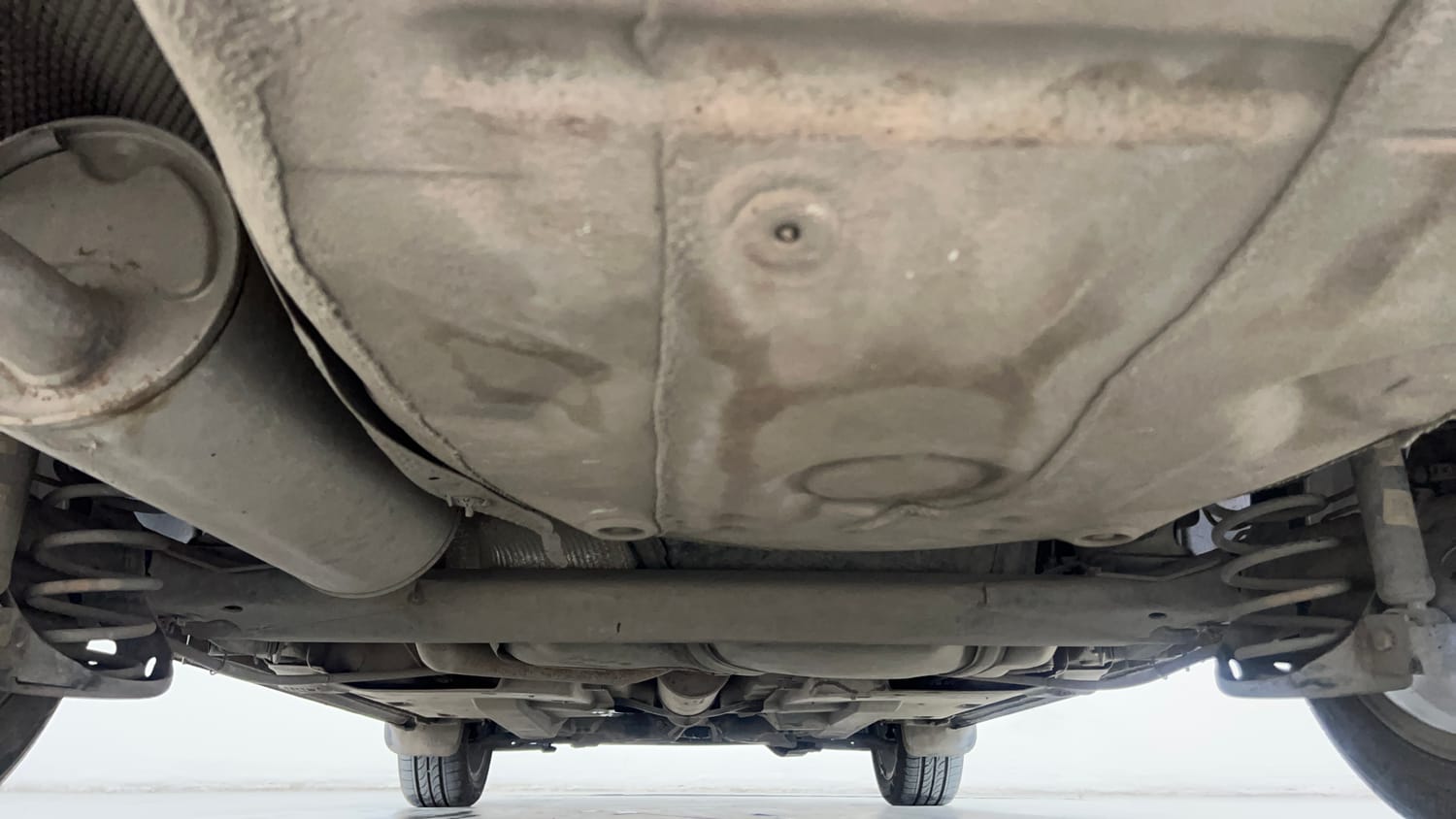 Used 2020 Volkswagen Vento Highline Plus 1.0L TSI Petrol Manual extra REAR UNDERBODY VIEW (TAKEN FROM REAR)