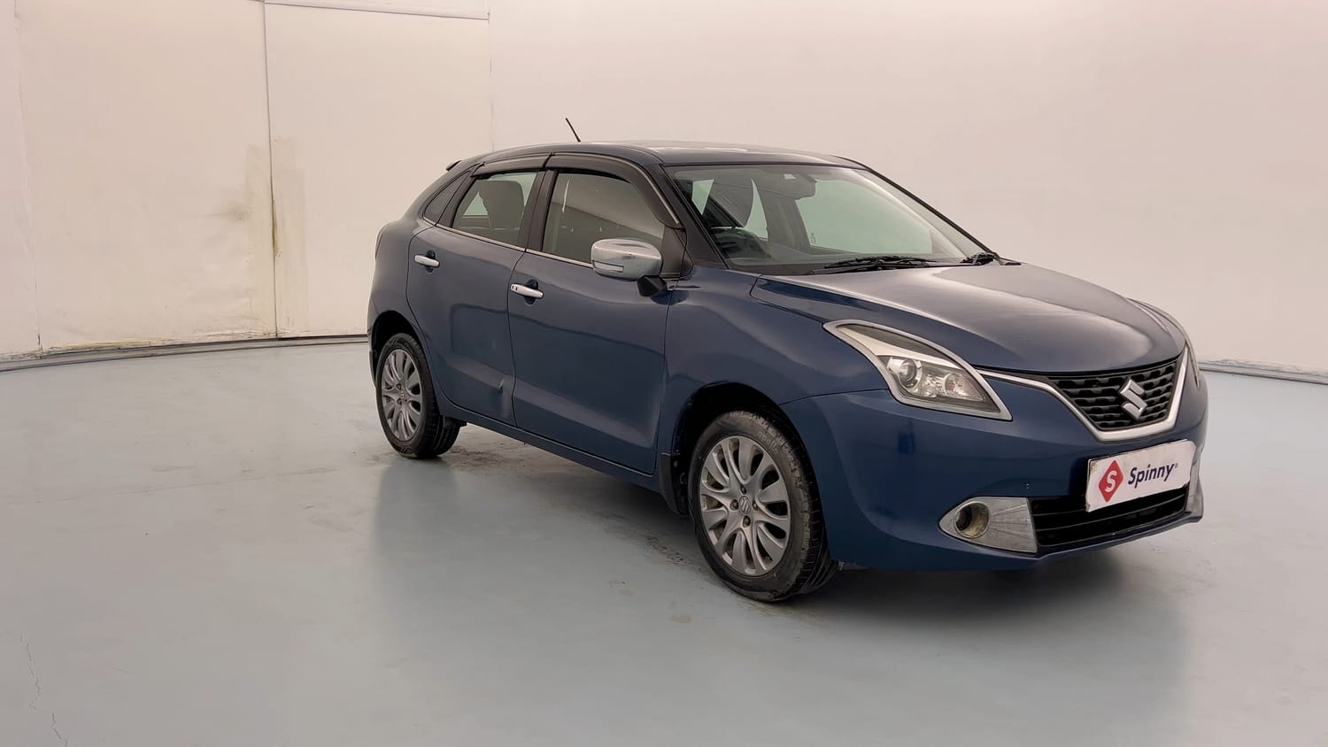 Used 2017 Maruti Suzuki Baleno Alpha 1.2 Petrol Manual exterior RIGHT FRONT CORNER VIEW