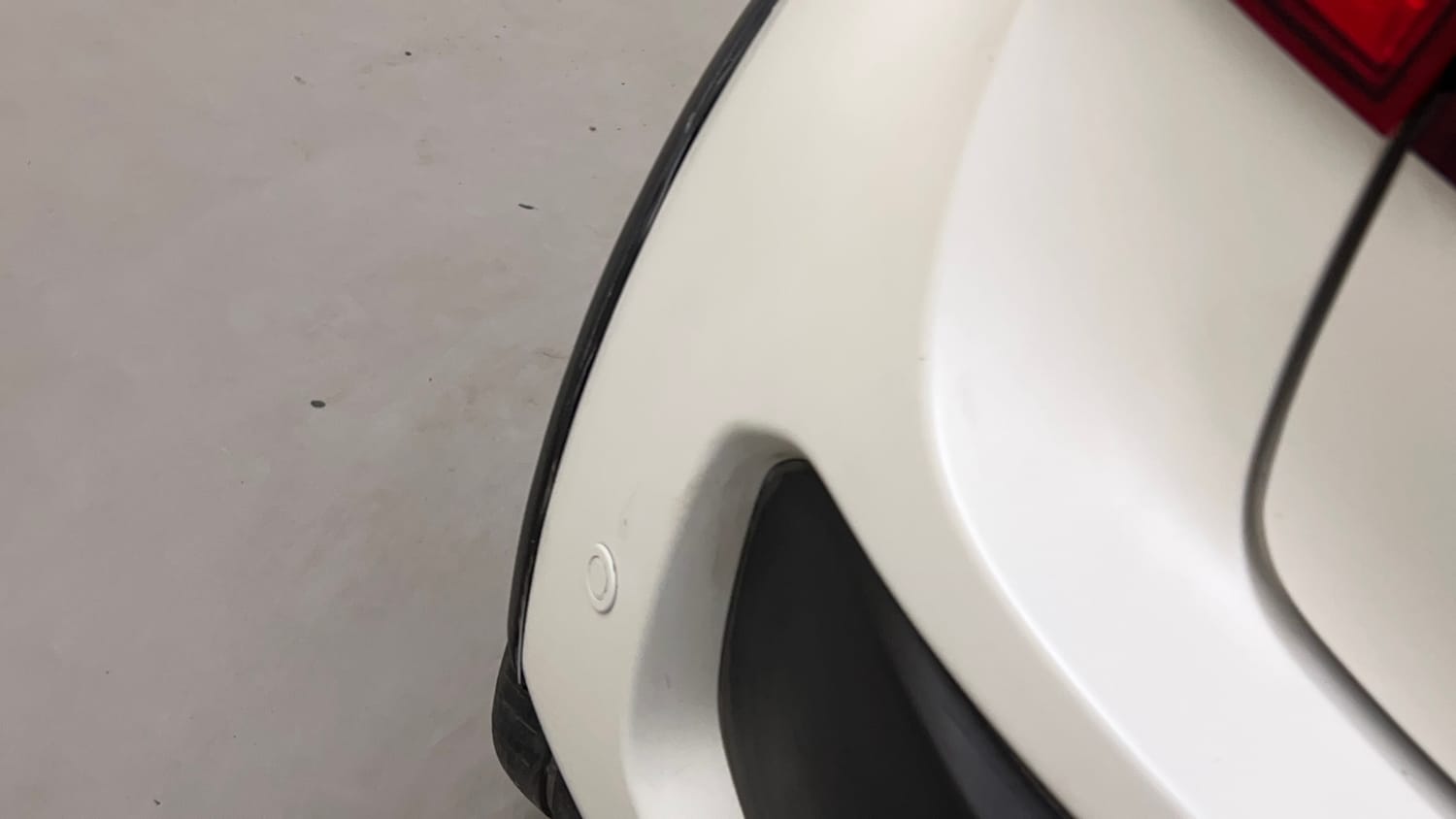 Used 2018 Maruti Suzuki Ignis Alpha 1.2 AMT Petrol Automatic dents MINOR SCRATCH