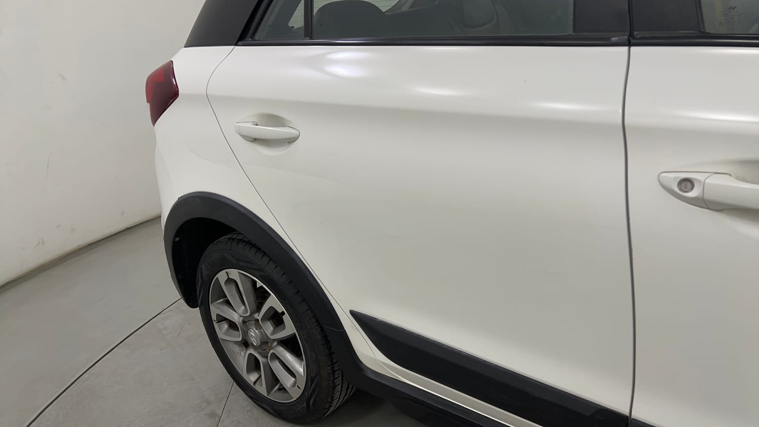 Used 2017 Hyundai i20 Active 1.2 S Petrol Manual dents MINOR DENT