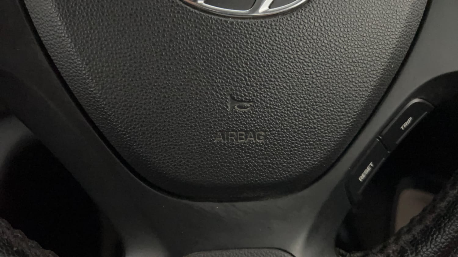 Used 2016 Hyundai Grand i10 Magna 1.2 Kappa VTVT Petrol Manual top_features Airbags