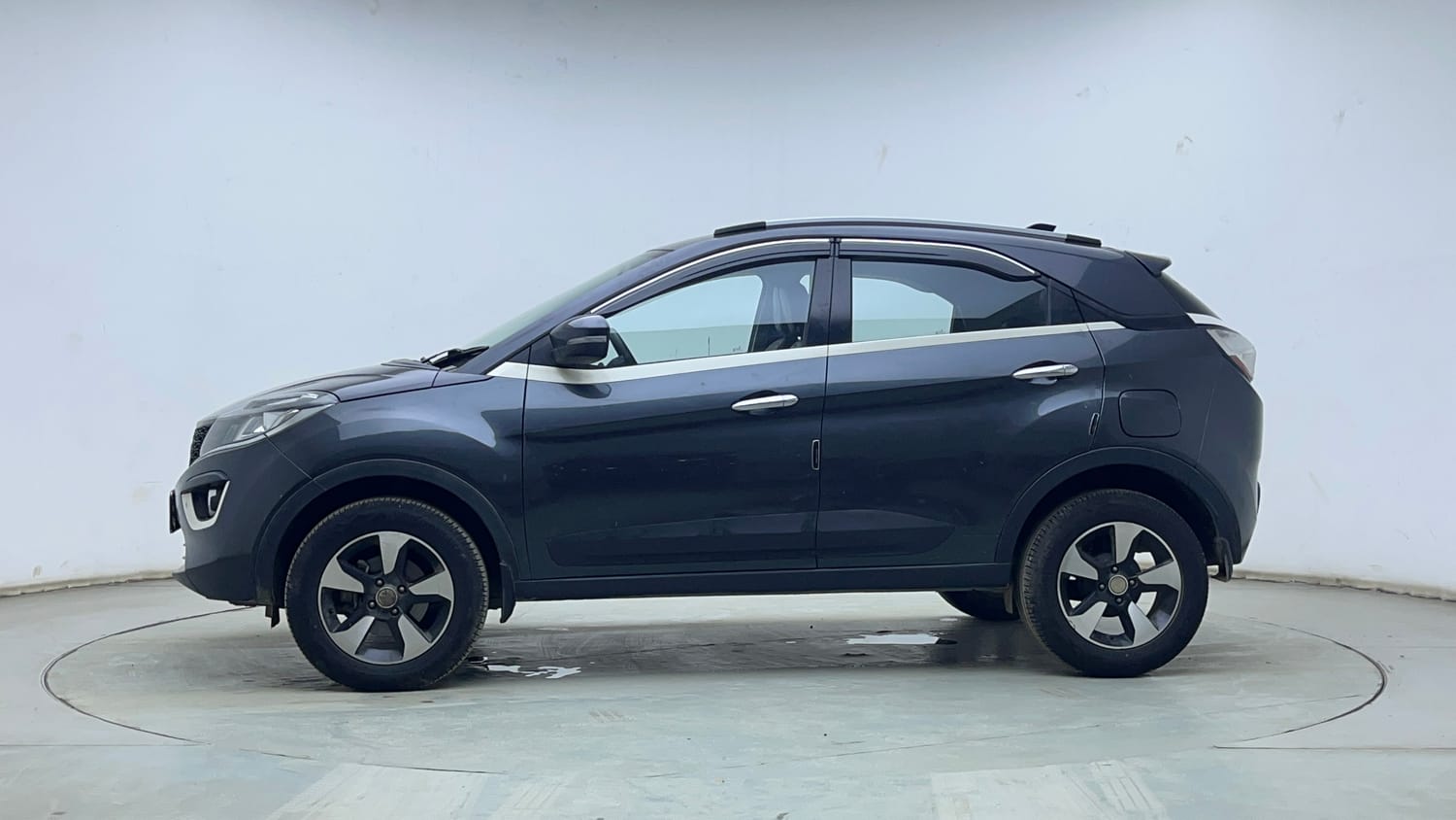 Used 2019 Tata Nexon XZA Plus Petrol Petrol Automatic exterior LEFT SIDE VIEW