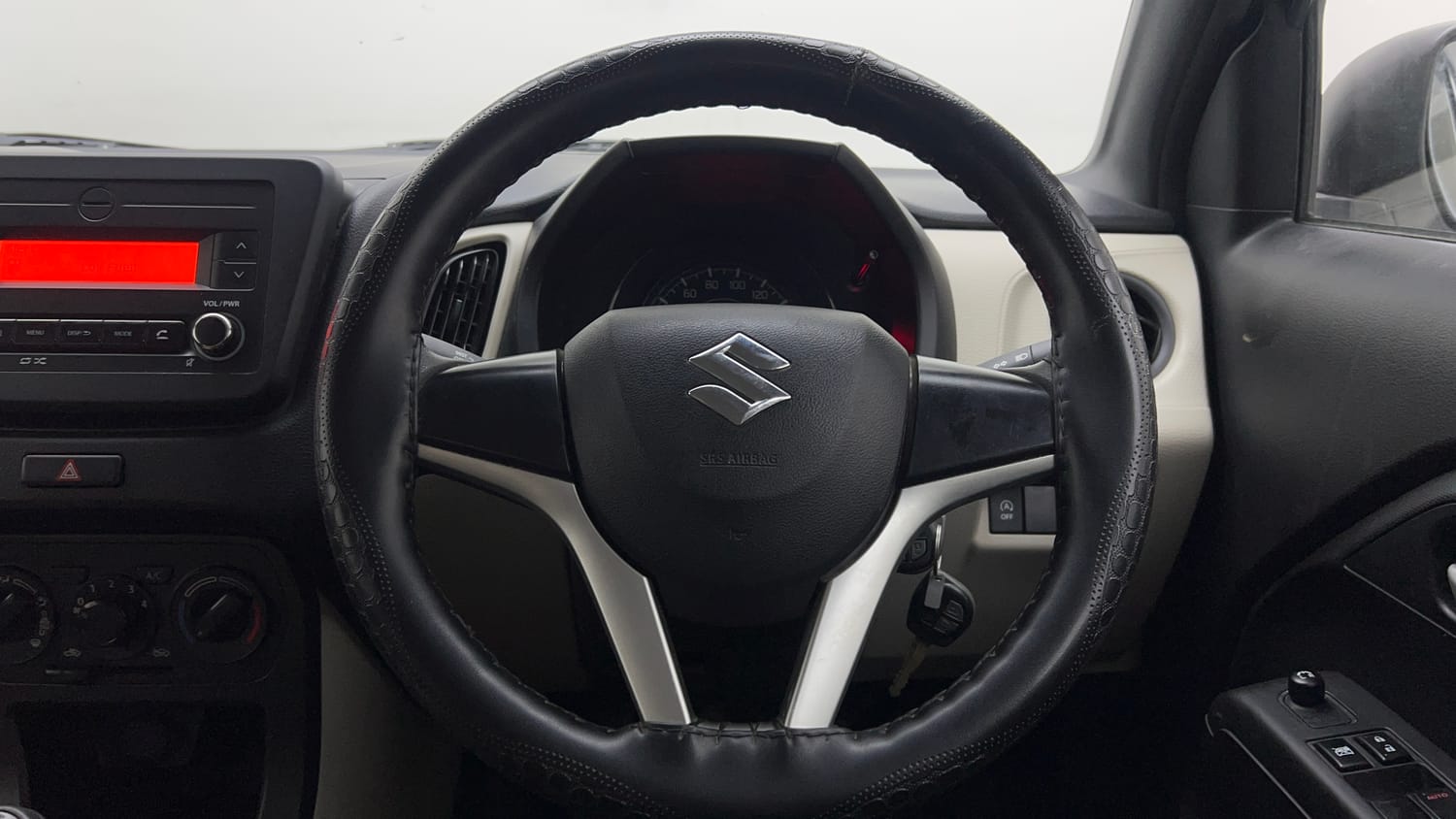 Used 2024 Maruti Suzuki Wagon R VXI 1.0 Petrol Manual interior STEERING VIEW