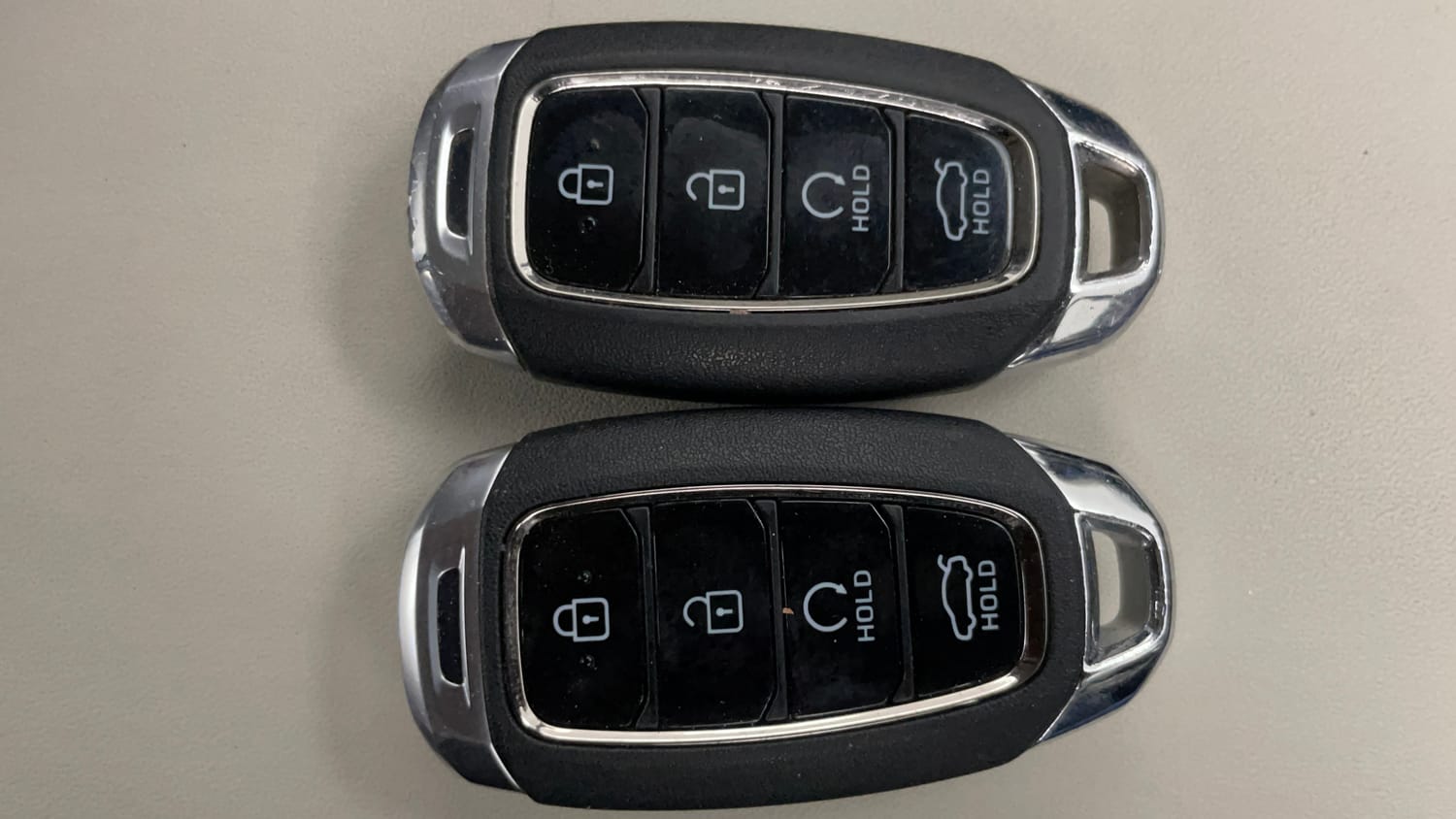 Used 2023 Hyundai Verna SX 1.5 Petrol IVT Petrol Automatic extra CAR KEY VIEW