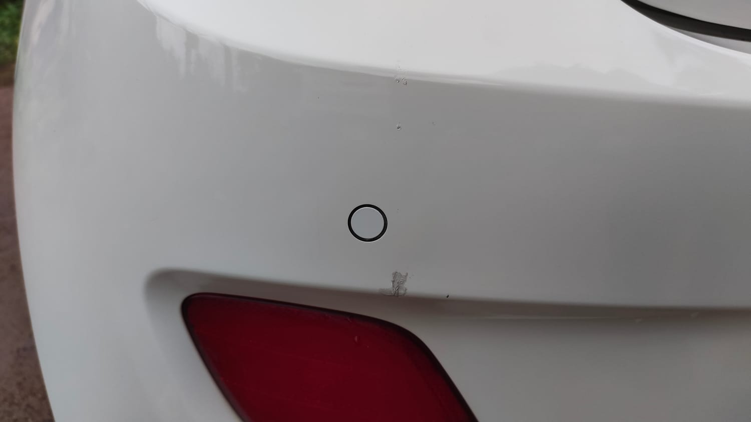 Used 2016 Hyundai Grand i10 Sportz 1.2 Kappa VTVT Petrol Manual top_features Parking sensors
