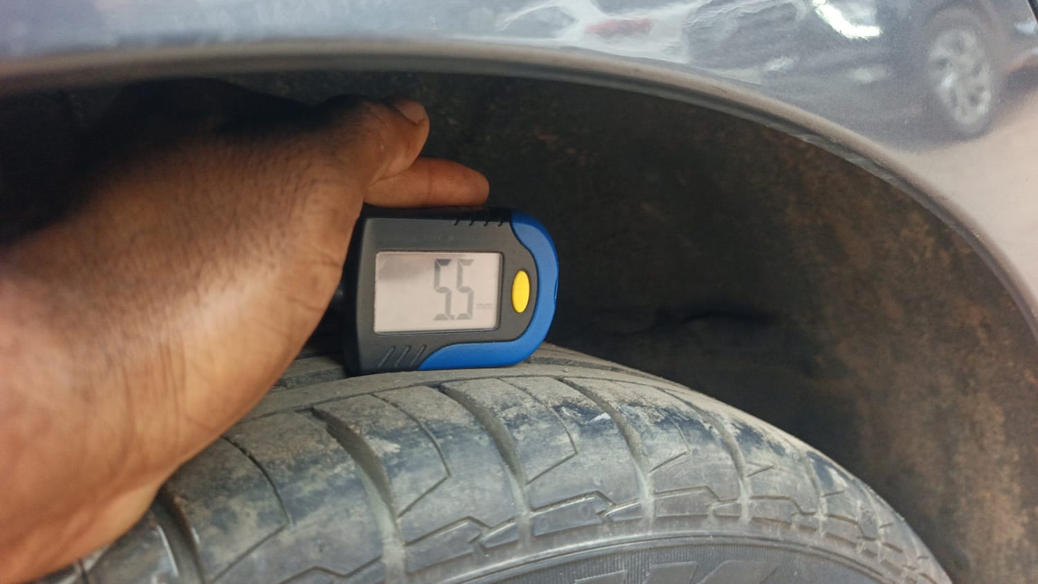 Used 2018 Hyundai Elite i20 Asta 1.2 Petrol Manual tyres RIGHT REAR TYRE TREAD VIEW