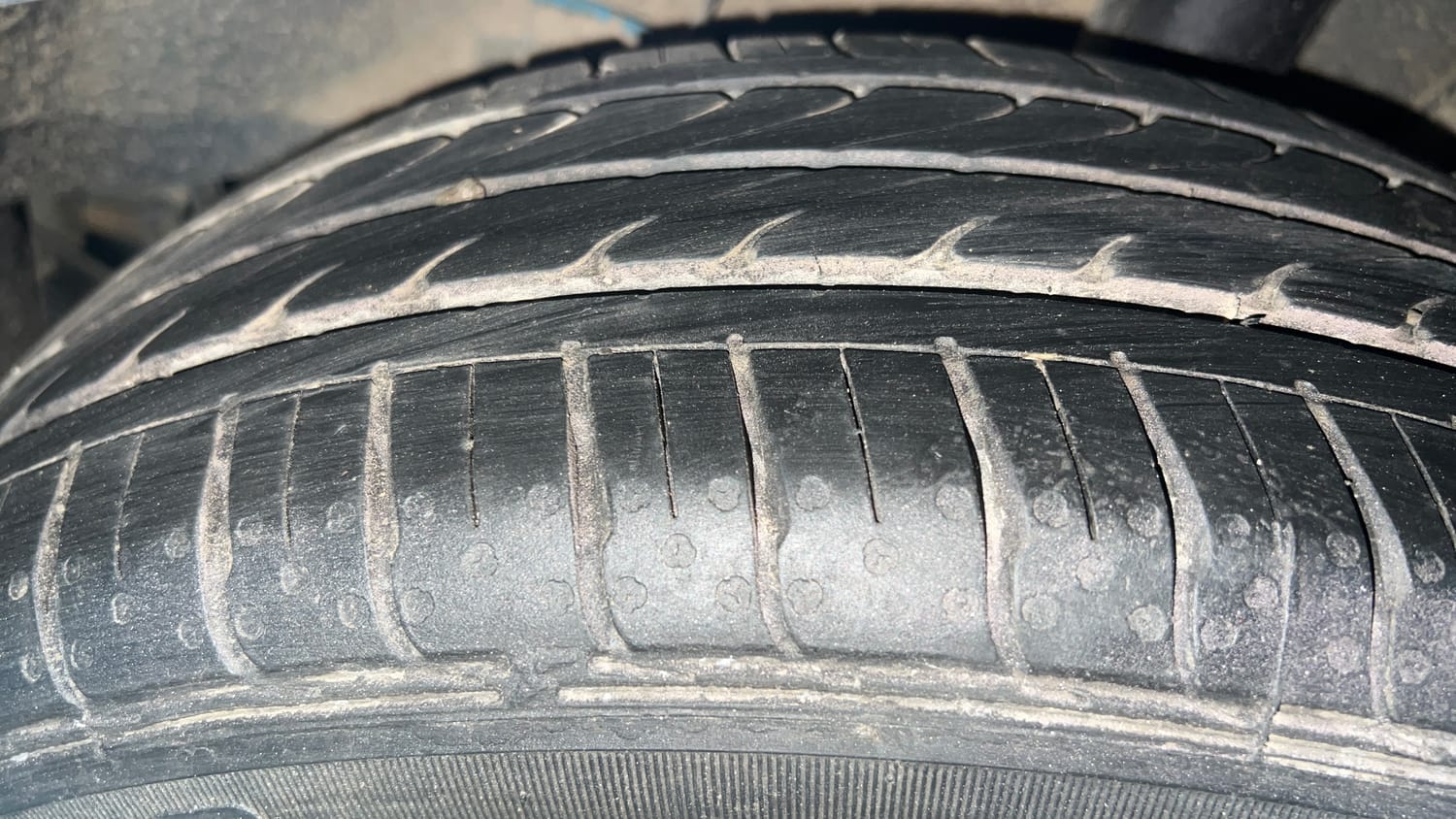 Used 2024 Hyundai Grand i10 Nios Sportz 1.2 Kappa VTVT Petrol Manual tyres LEFT REAR TYRE TREAD VIEW