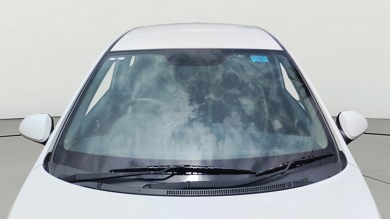 Used 2017 Hyundai Xcent SX Petrol Manual exterior FRONT WINDSHIELD VIEW