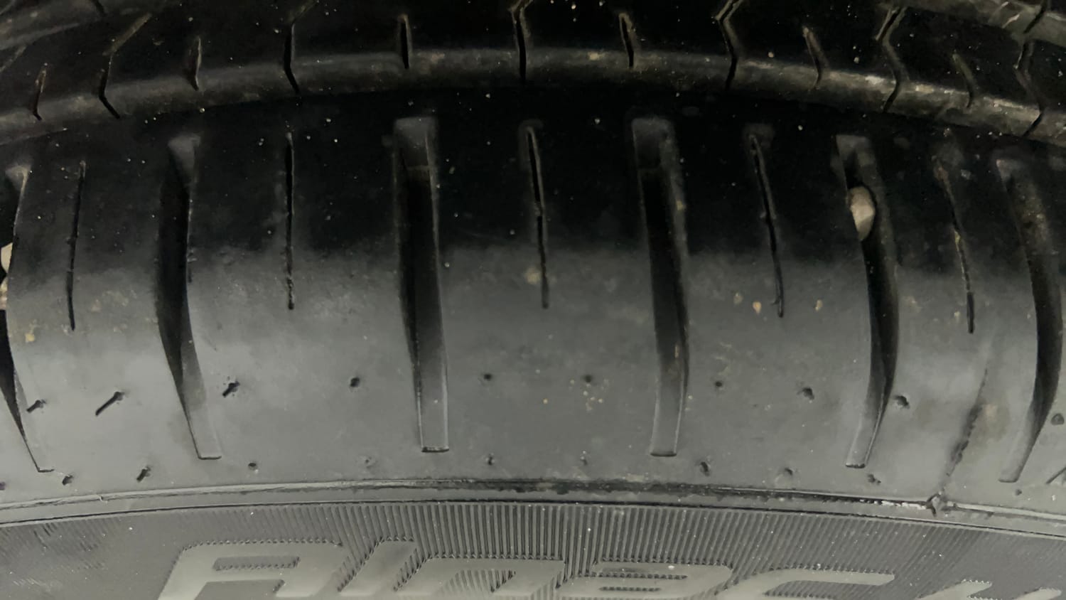 Used 2019 Maruti Suzuki Baleno Alpha Petrol Manual tyres LEFT FRONT TYRE TREAD VIEW