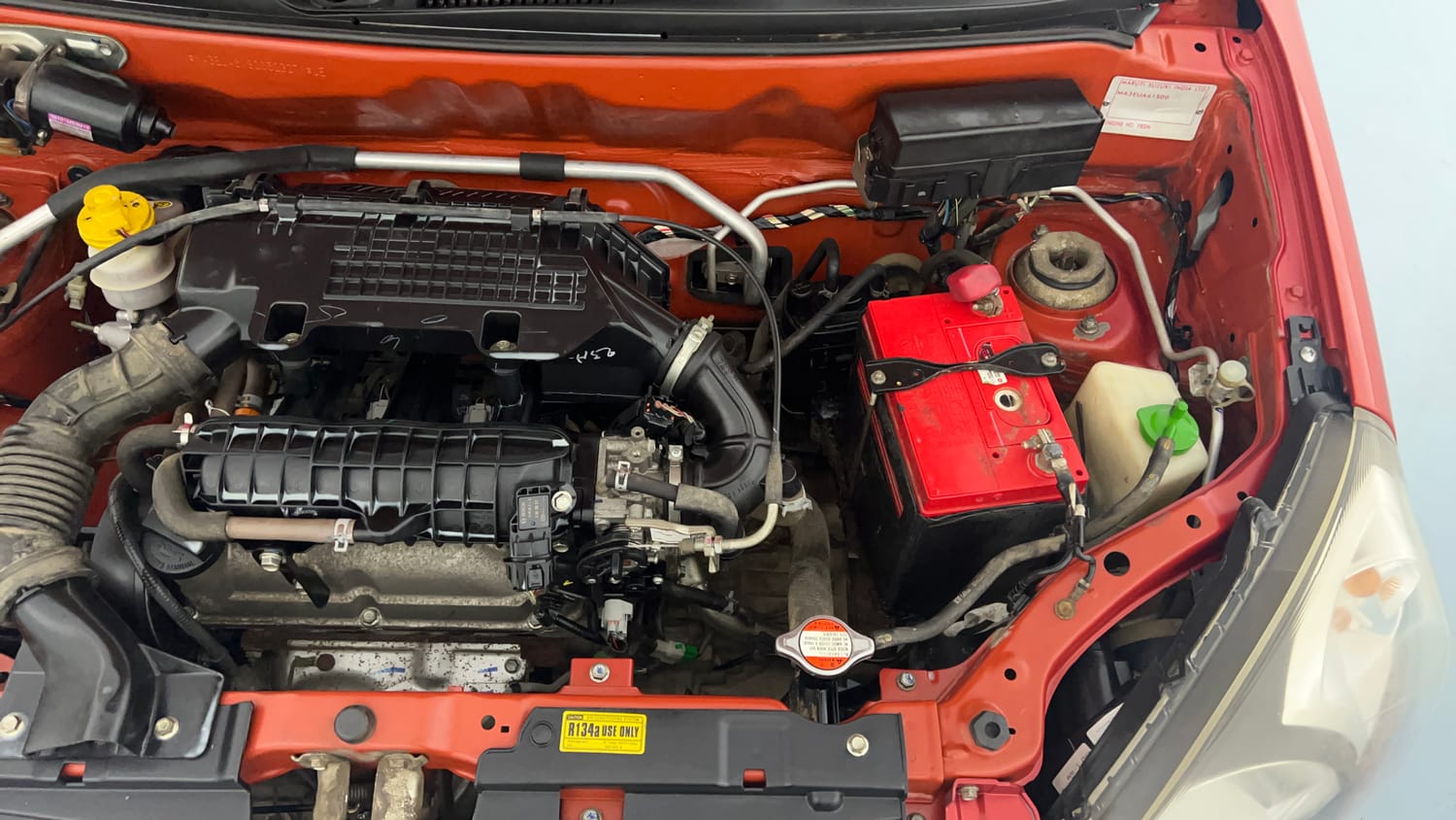 Used 2014 Maruti Suzuki Alto 800 Lxi Petrol Manual engine ENGINE LEFT SIDE VIEW