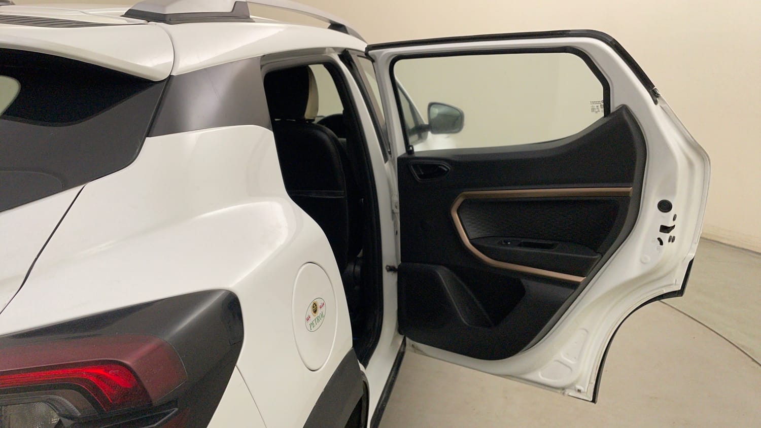 Used 2021 Renault Kiger RXT (O) MT Petrol Manual interior RIGHT REAR DOOR OPEN VIEW