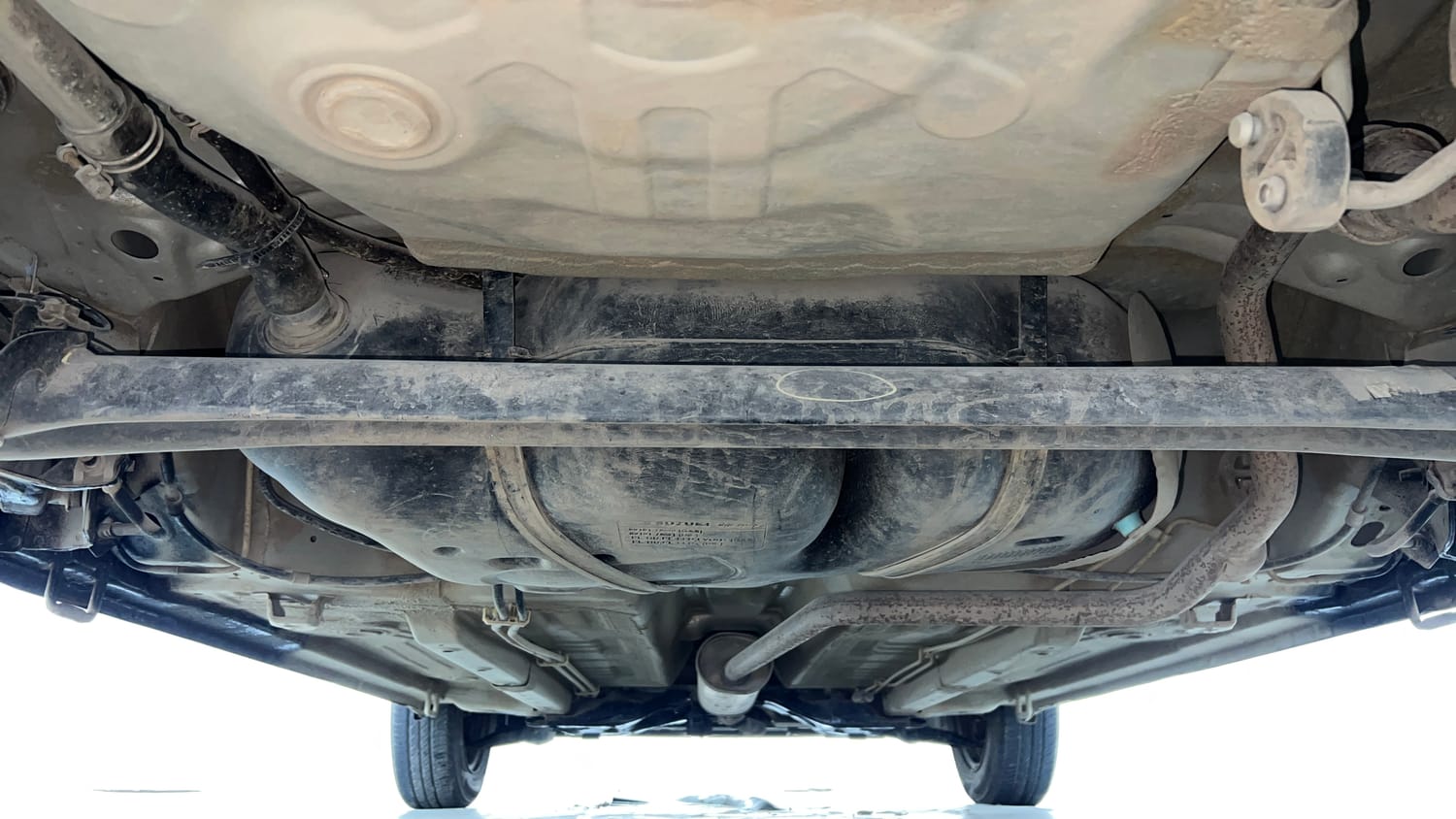 Used 2017 Maruti Suzuki Celerio ZXI (O) AMT Petrol Automatic extra REAR UNDERBODY VIEW (TAKEN FROM REAR)