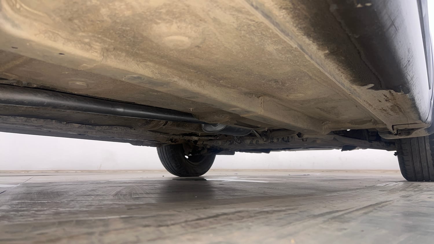 Used 2013 Hyundai Grand i10 Sportz 1.2 Kappa VTVT Petrol Manual extra REAR RIGHT UNDERBODY VIEW