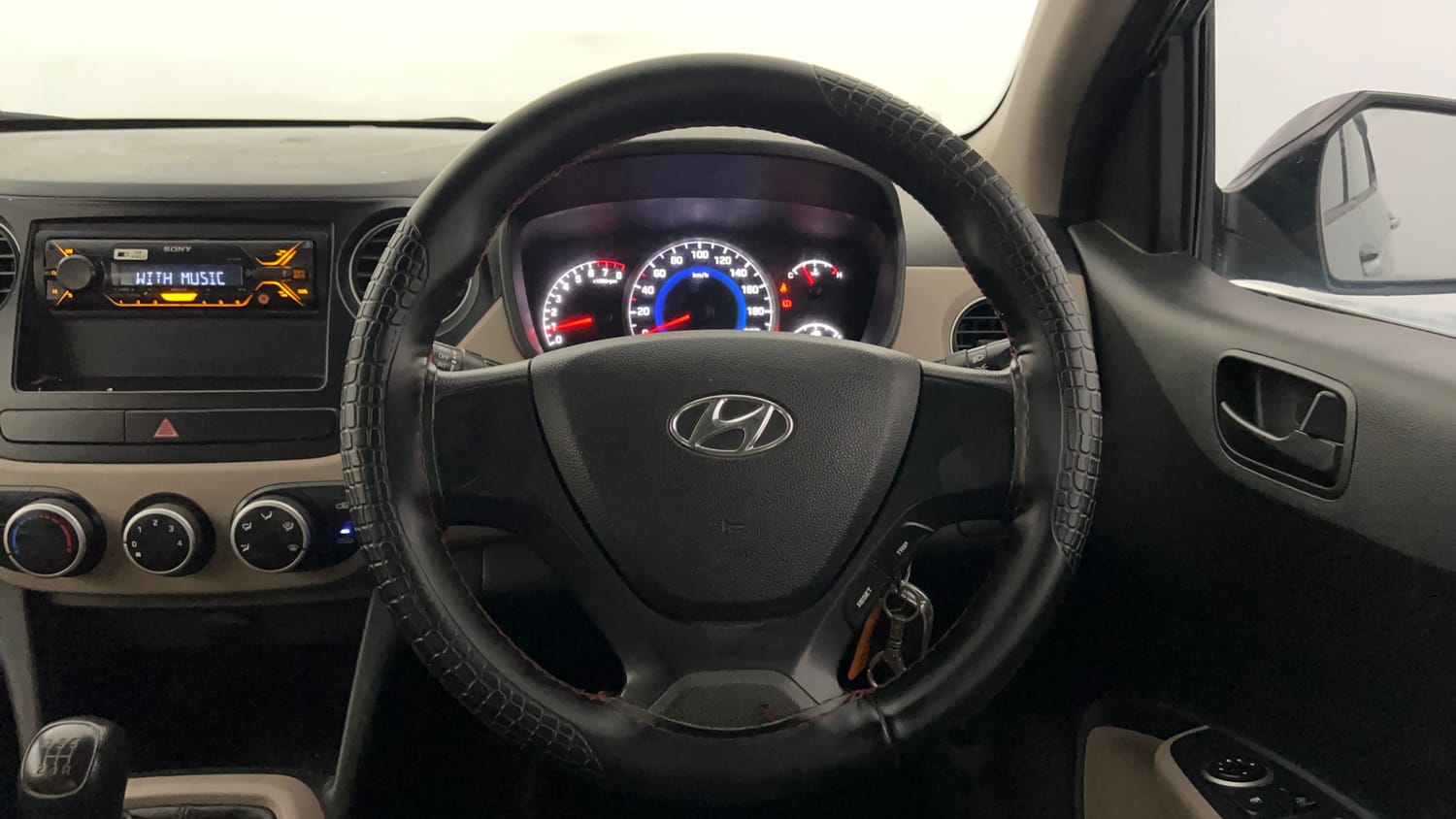 Used 2017 Hyundai Grand i10 Magna 1.2 Kappa VTVT Petrol Manual interior STEERING VIEW