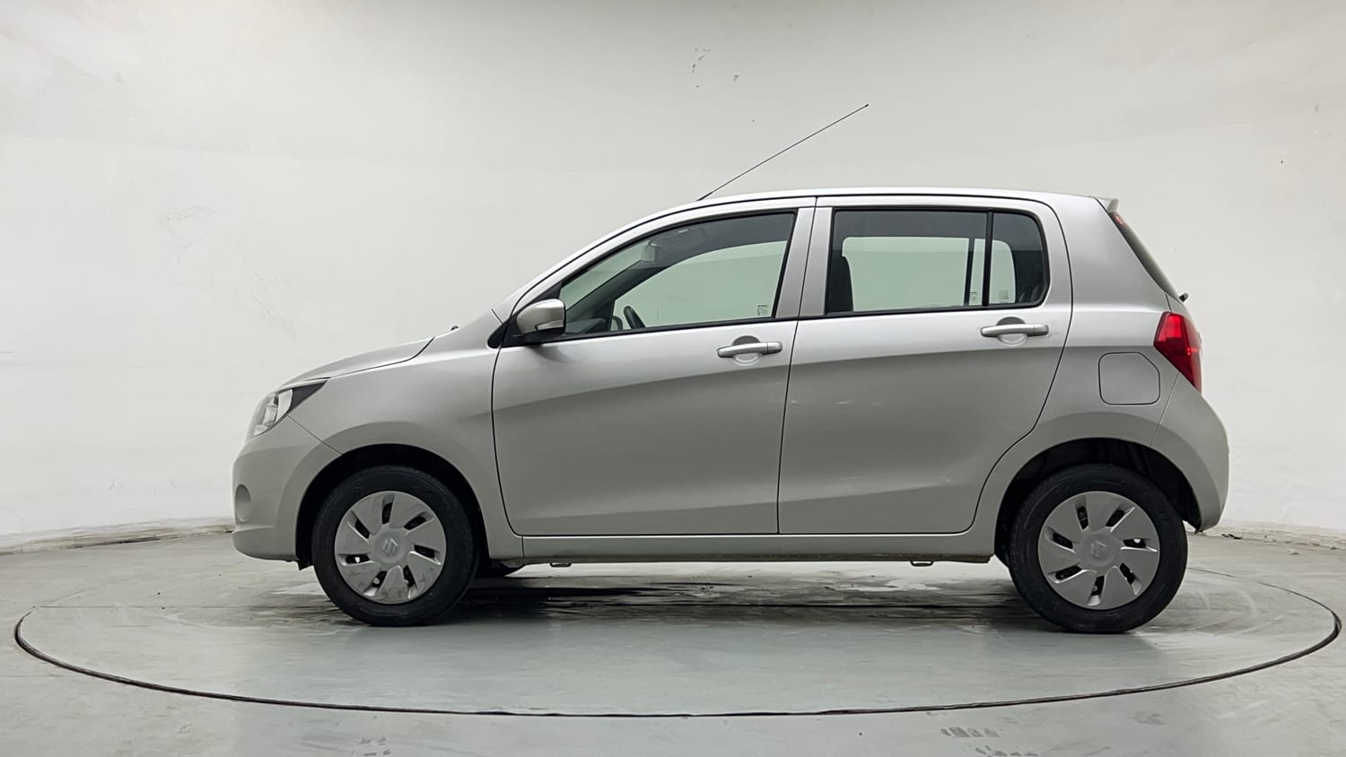 Used 2017 Maruti Suzuki Celerio ZXI (O) AMT Petrol Automatic exterior LEFT SIDE VIEW