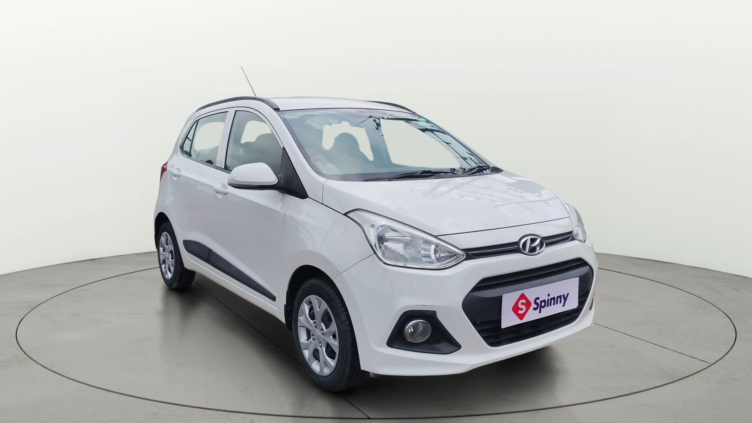 Used 2016 Hyundai Grand i10 Sportz 1.2 Kappa VTVT Petrol Manual exterior RIGHT FRONT CORNER VIEW