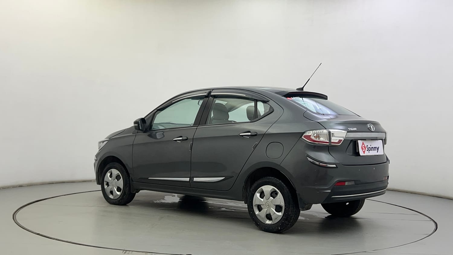 Used 2022 Tata Tigor XZ CNG Cng Manual exterior LEFT REAR CORNER VIEW