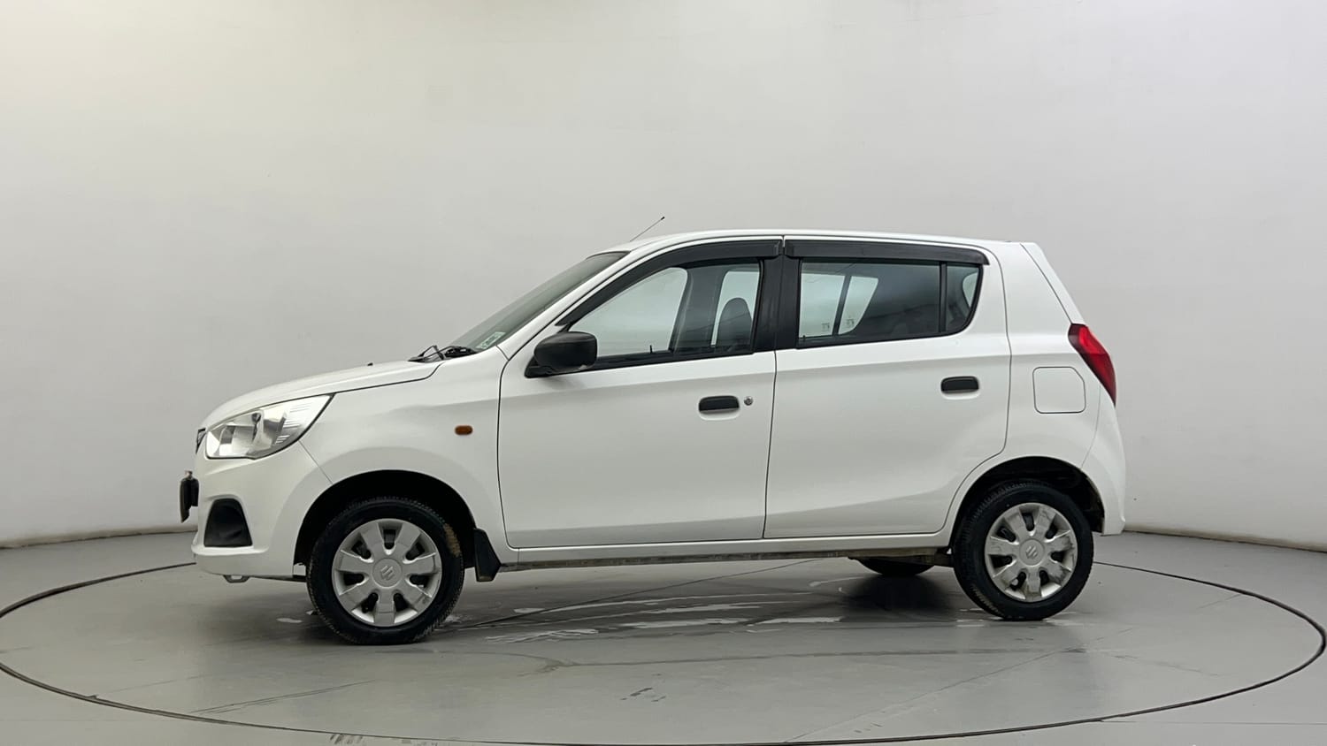 Used 2018 Maruti Suzuki Alto K10 LXi Petrol Manual exterior LEFT SIDE VIEW