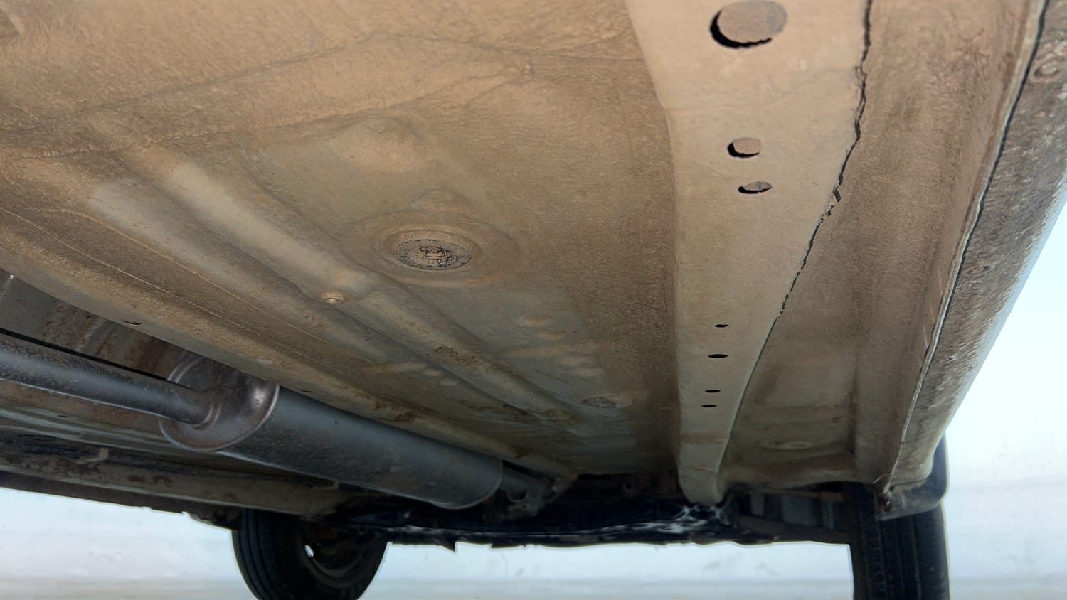 Used 2024 Maruti Suzuki Wagon R VXI 1.0 Petrol Manual extra REAR RIGHT UNDERBODY VIEW
